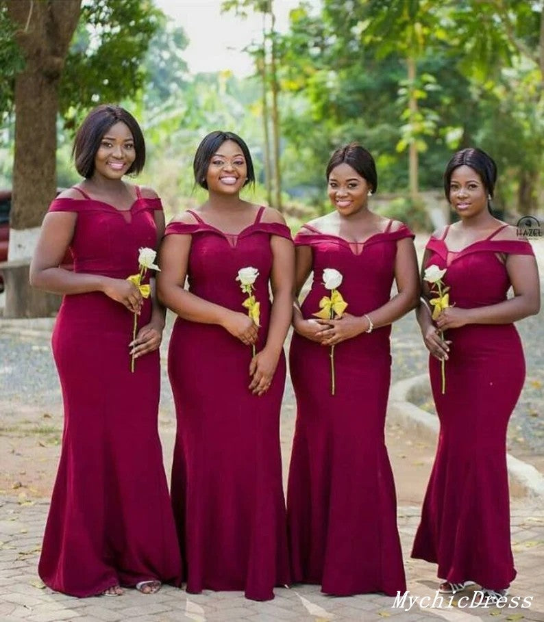 Elegant Long Burgundy Mermaid Bridesmaid Dress with Spaghetti Straps - Perfect for Weddings, Formal Events & Evening Parties