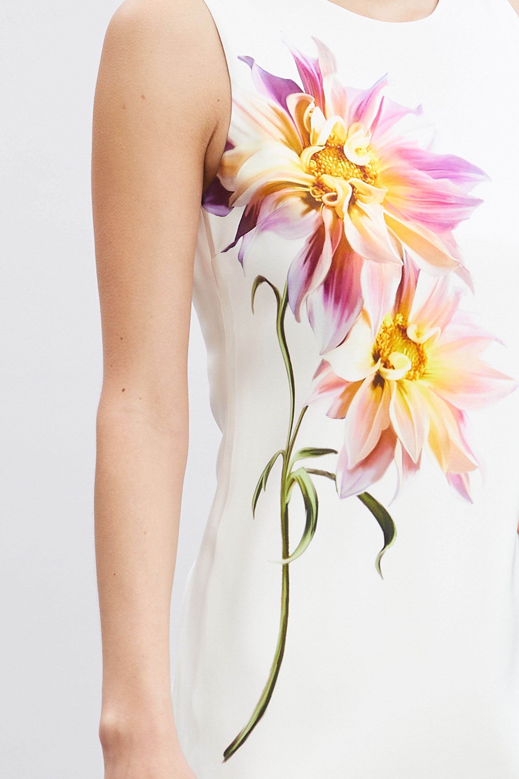 Elegant Dahlia Floral Print Summer Shift Dress for Women - Perfect for Beach Vacations, Garden Parties & Casual Outings