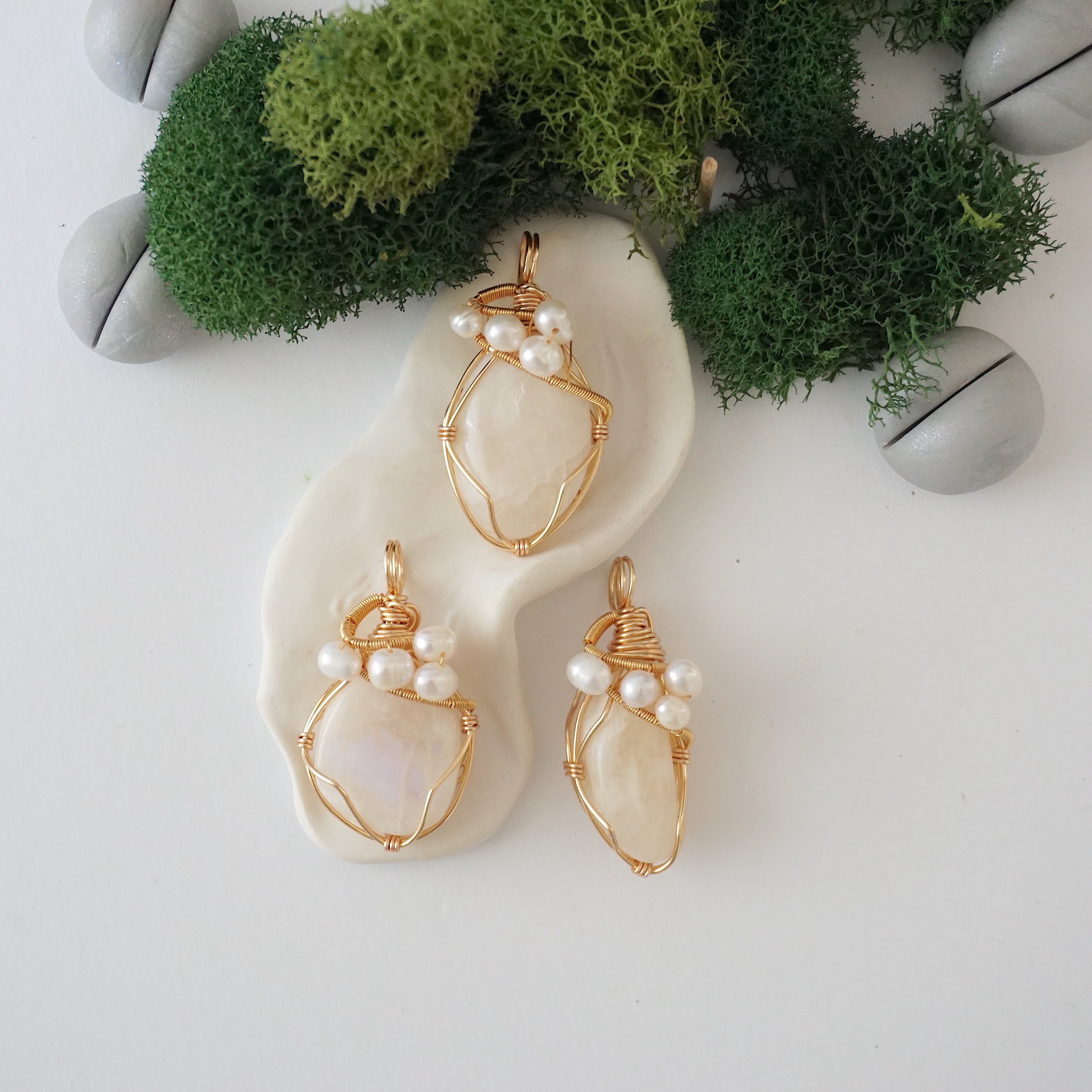 Moonstone and Pearl Necklace - 14K Gold Plated Elegant Jewelry for Women, Perfect for Weddings, Parties & Special Occasions