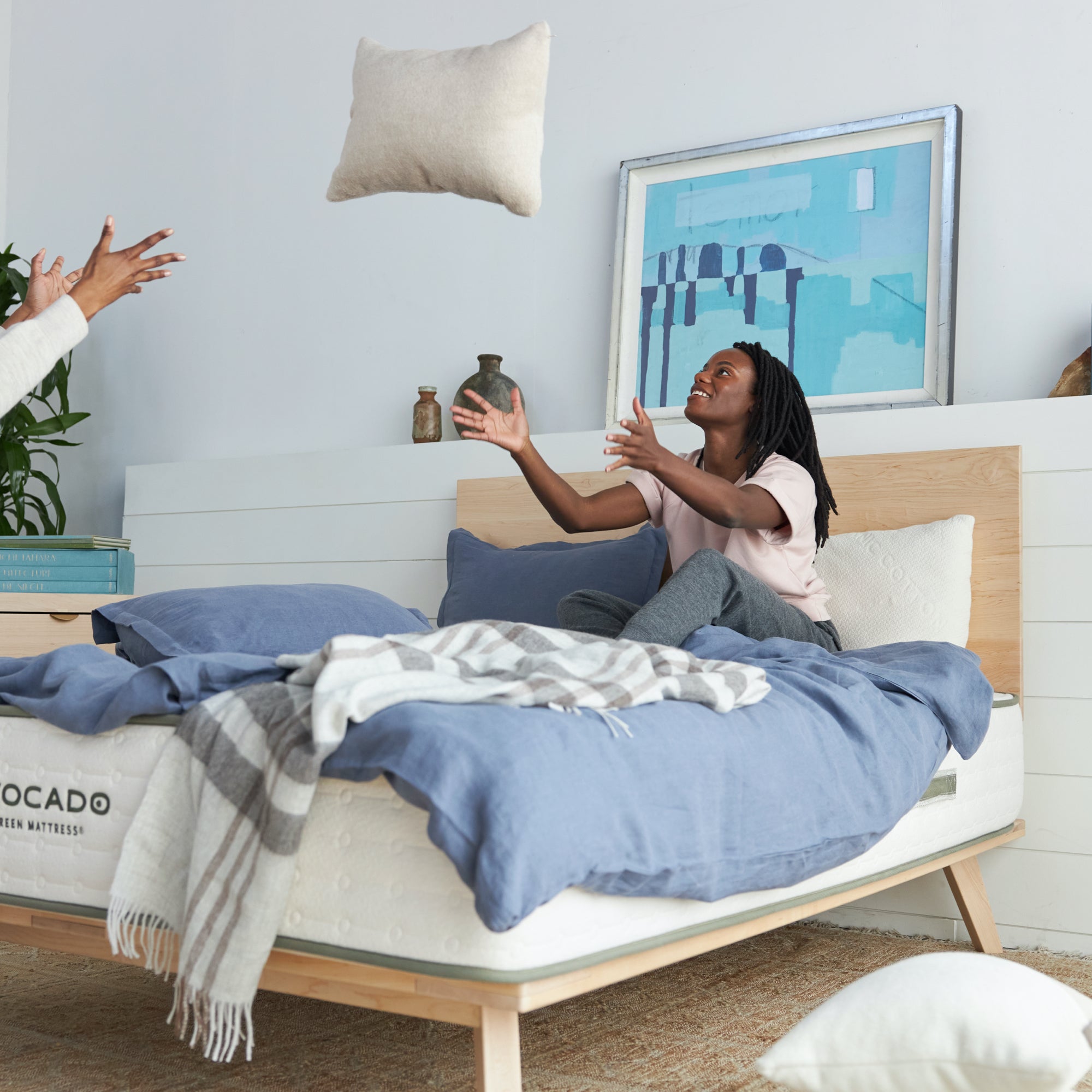 Mid Century Modern Bed Frame - Queen Size Solid Wood Platform Bed with Upholstered Headboard - Stylish & Sturdy Bedroom Furniture for Home Decor & Relaxation