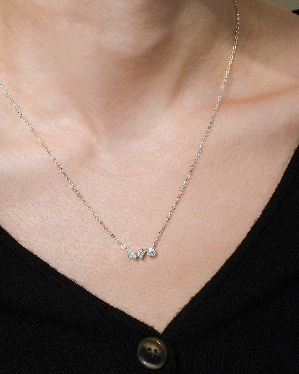 Exquisite Sterling Silver Trio Cut Pendant Necklace - Elegant Jewelry Gift for Women - Perfect for Weddings, Anniversaries & Special Occasions
