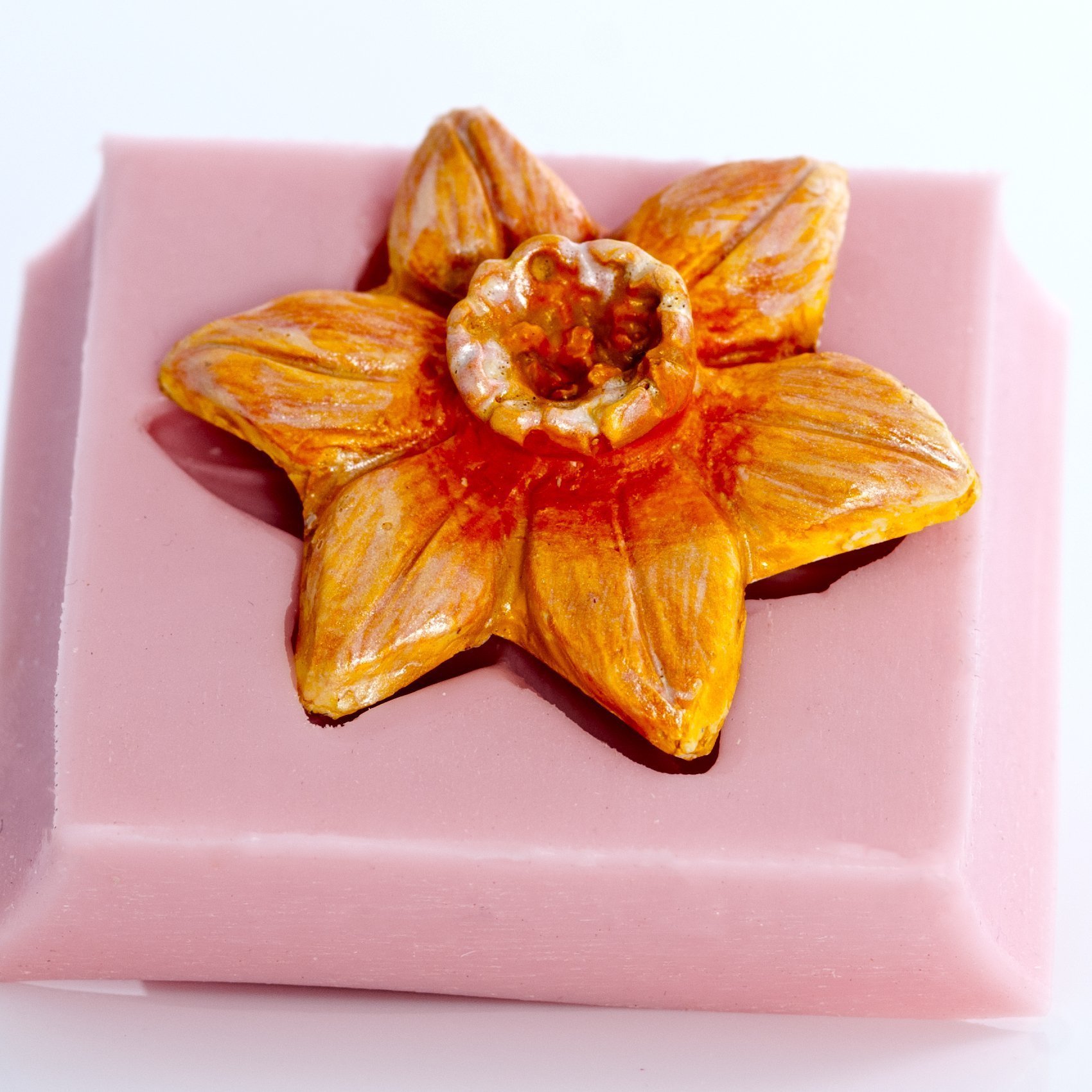 Premium Daffodil Flower Silicone Mold - Food Safe for Fondant, Chocolate, Candy, Resin, Polymer Clay & Jewelry Making - Flexible & Easy to Use - Perfect for Cake Decorating, DIY Crafts & Homemade Gifts