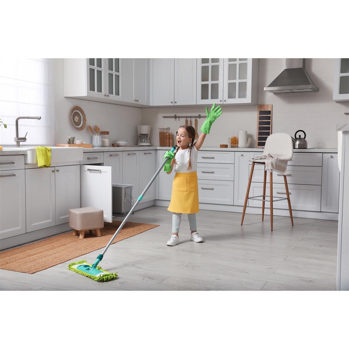 Cillit Bang Power Cleaner - 6 Pack for Lime & Dirt Removal - Heavy Duty Bathroom & Kitchen Cleaner - Ideal for Sinks, Tiles, Faucets & Tough Stains