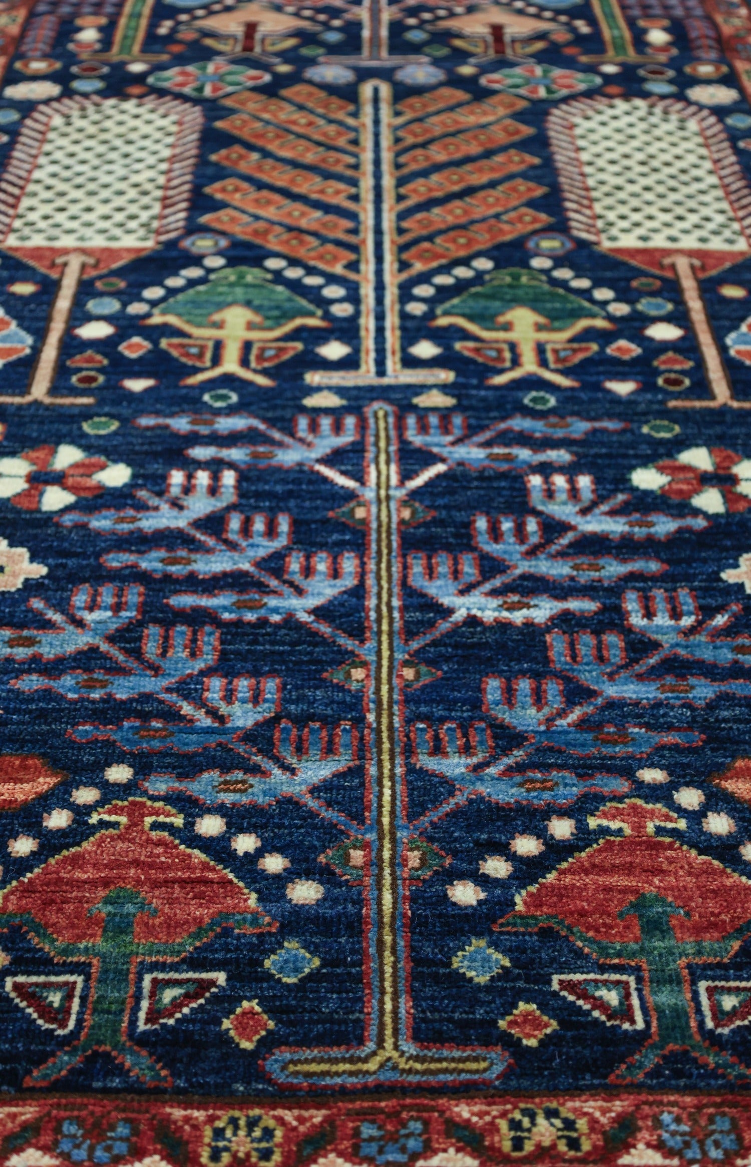 Authentic Bakshaish Handwoven Tribal Rug - J76807 - Vintage Persian Style Area Rug for Living Room, Bedroom & Home Decor