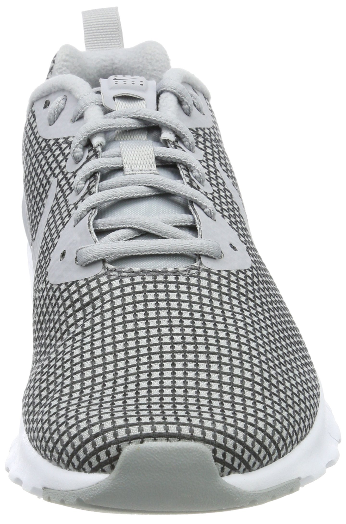 Nike Air Max Motion LW SE Men's Basketball Shoes - Black/White (844836-007) Size 8.5 | Lightweight Cushioned Sneakers for Court Play & Casual Wear