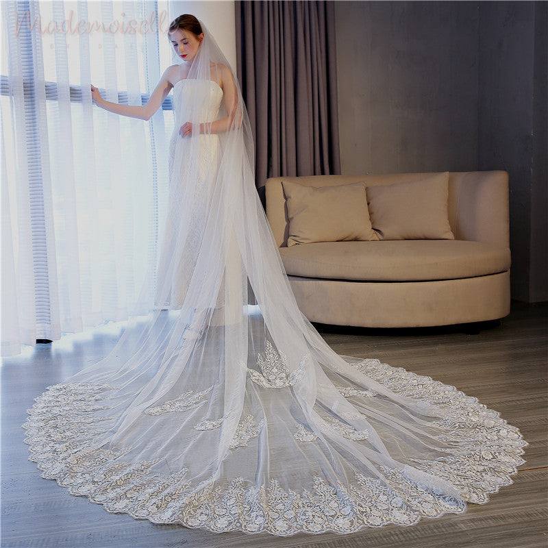 Damariss Veil - Elegant Bridal Wedding Veil for Women | Perfect for Church Ceremonies, Photo Shoots & Special Occasions