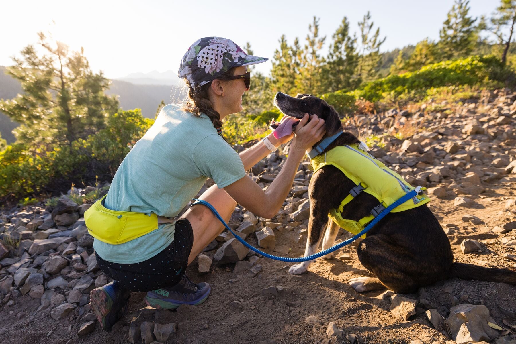 Ruffwear Dog Running Vest - Trail Runner Reflective Dog Vest for Hiking & Outdoor Adventures, Blue Pool - Perfect for Active Dogs & Pet Owners