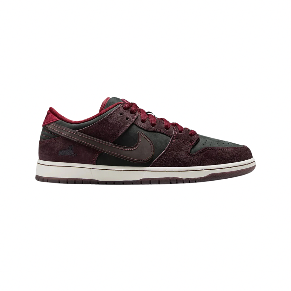 Nike SB Dunk Low Riot Skateshop Sneakers - Mahogany/Dark Beetroot/Team Red/Sail/Night Maroon Colorway - Perfect for Skateboarding, Streetwear Fashion & Casual Wear