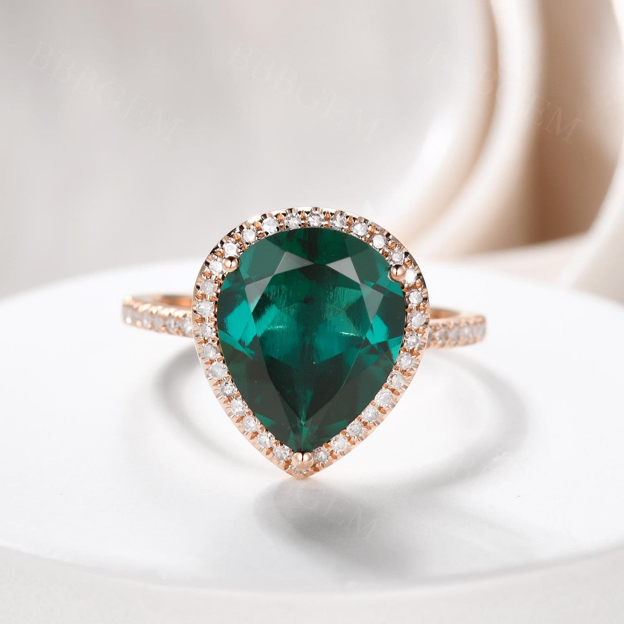 3 Carat Green Emerald Statement Ring - 10x12mm Pear Teardrop Shape Women's Cocktail Ring for Wedding, Party & Special Occasions