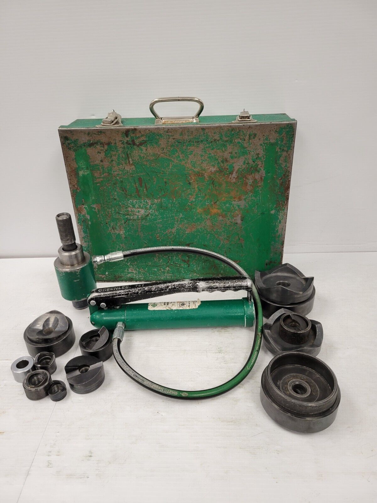 Greenlee 767 Hanger Pump - Heavy Duty Oil Transfer Pump for Industrial and Workshop Use