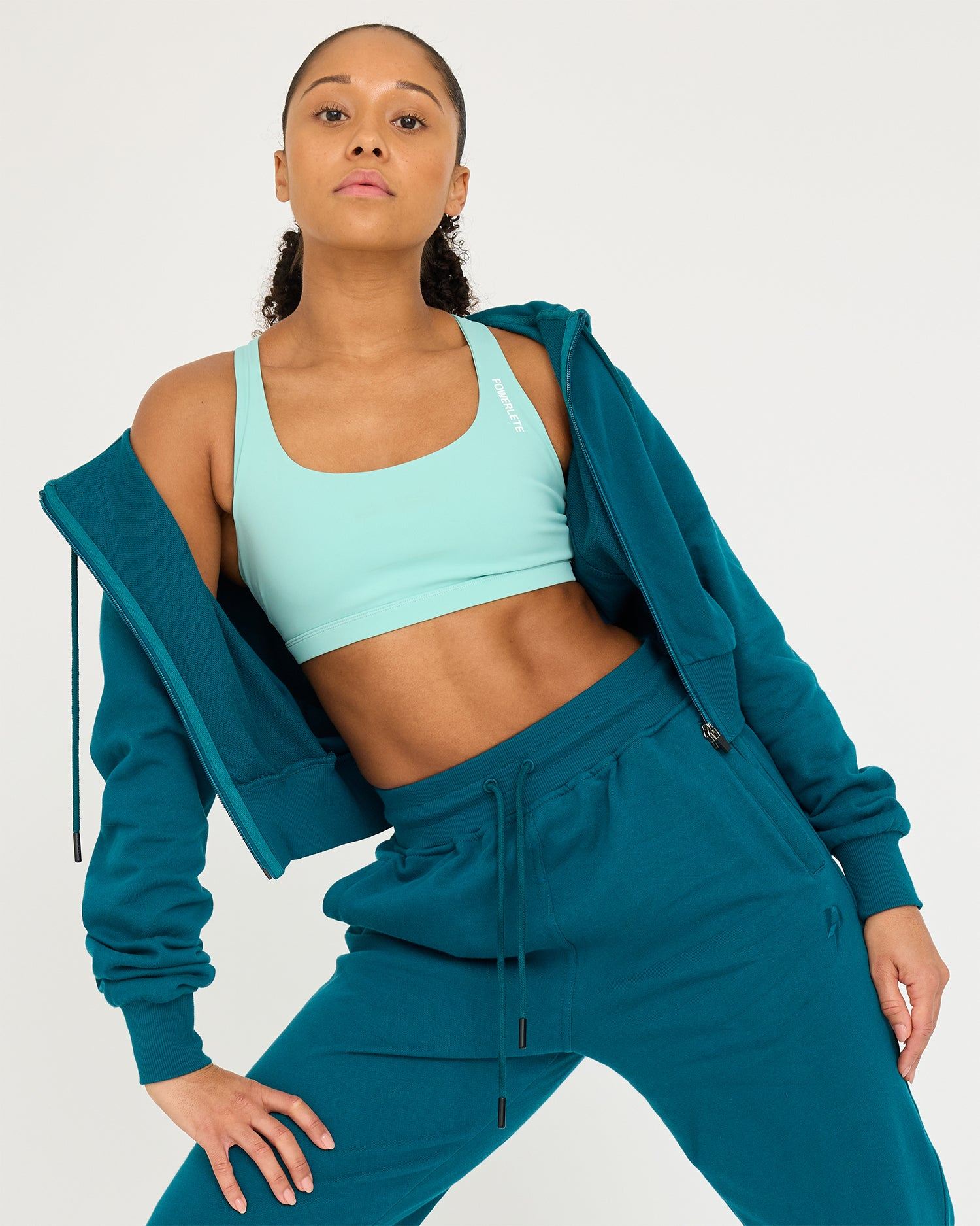 Core Classic Cropped Zip Hoodie for Women - Soft Fleece Pullover with Front Pockets | Perfect for Gym, Running & Casual Streetwear Outfits