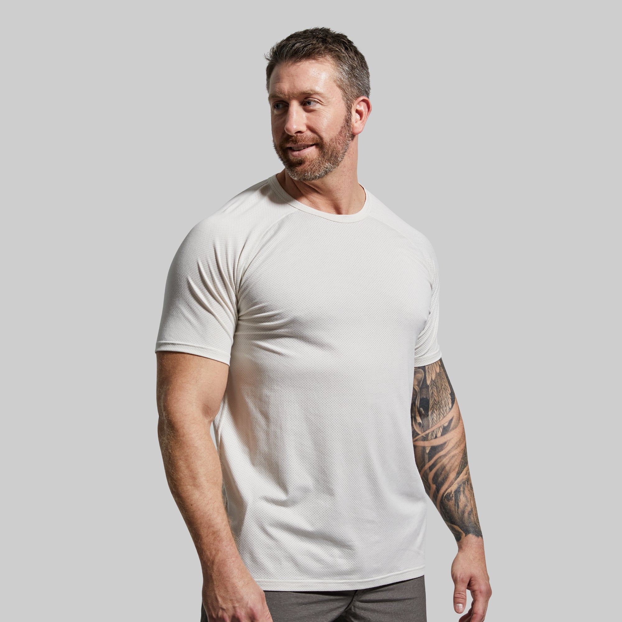 Heritage T-Shirt for Men & Women - Soft Cotton Vintage Style Tee (Sand Color) - Perfect for Casual Wear, Street Style & Everyday Outfits