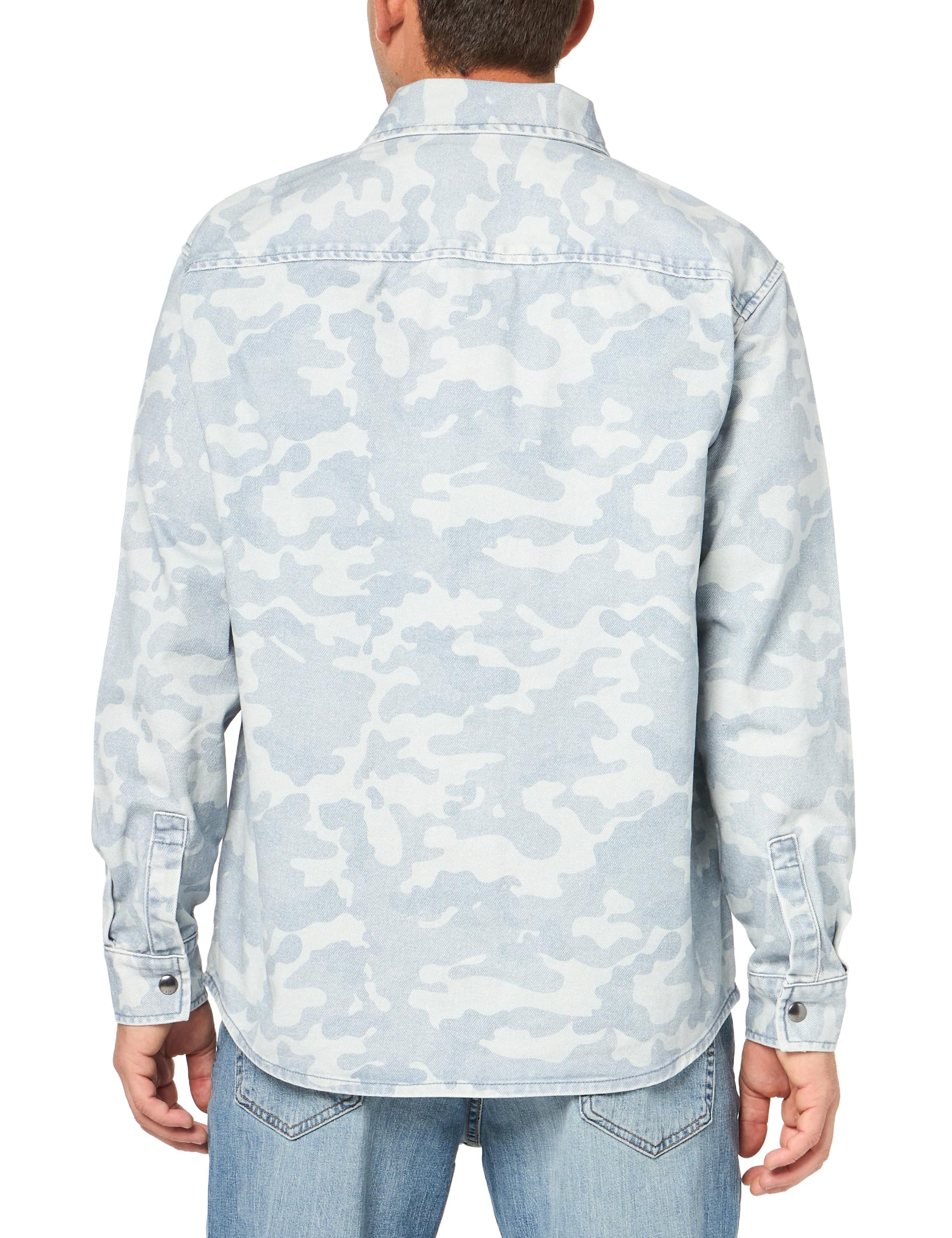 Armani Exchange Men's Camouflage Button-Up Shirt Jacket - Stylish Casual Wear for Outdoor Adventures & Urban Fashion