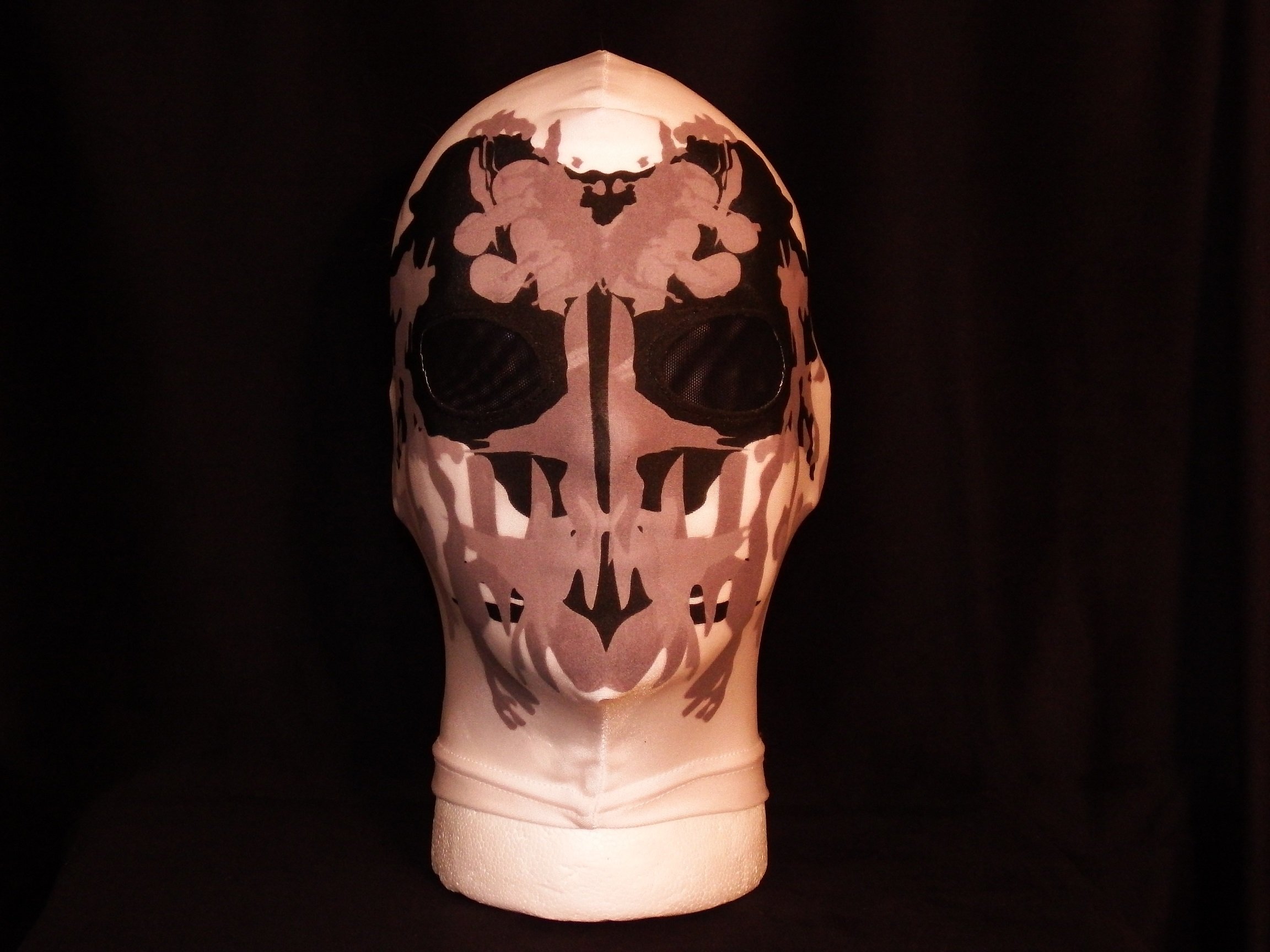 Heat Activated Moving Inkblot Mask - Color Changing Face Cover for Halloween, Cosplay & Themed Parties - Fun & Unique Costume Accessory