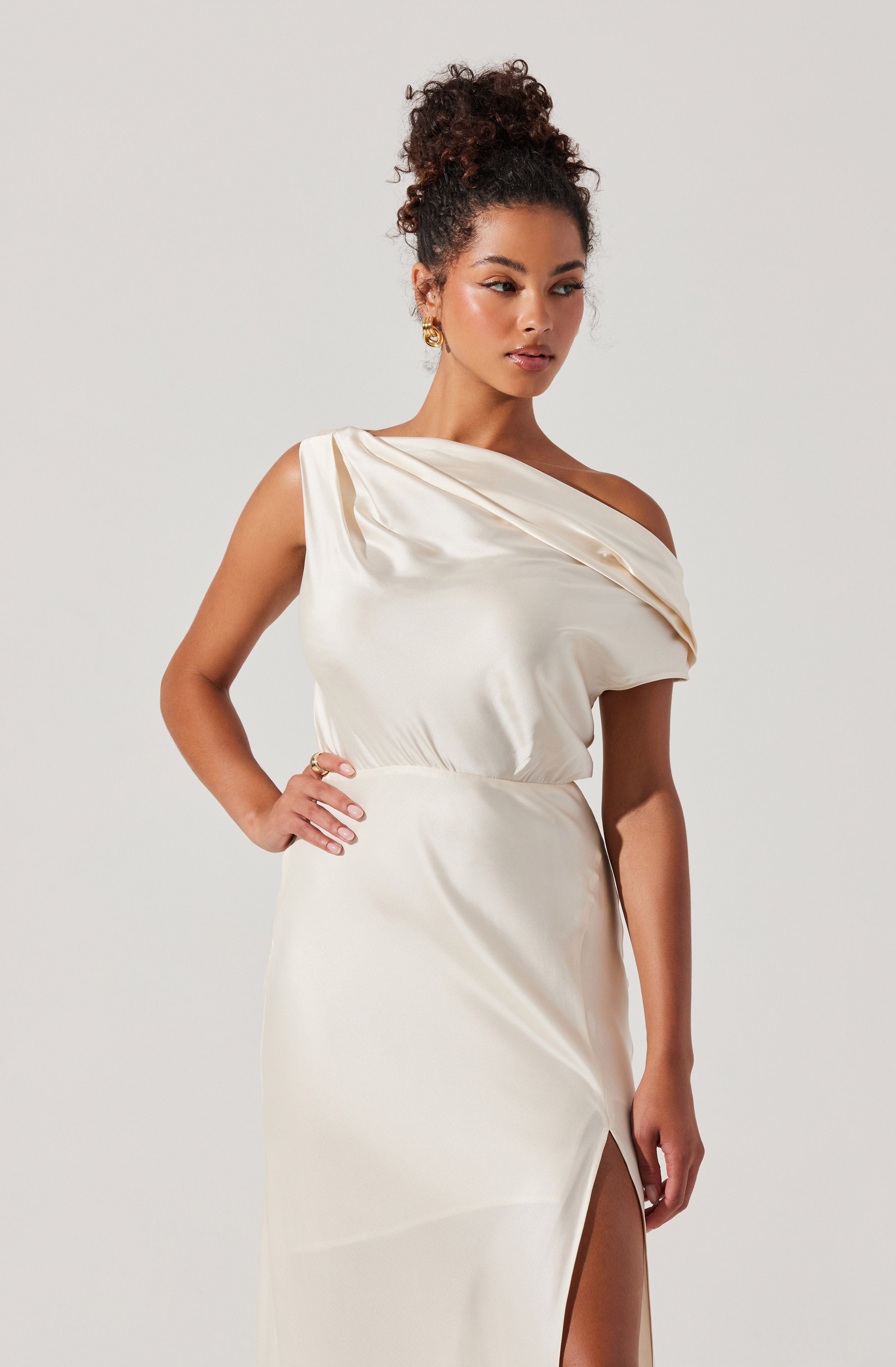 Monroe Satin Off Shoulder Dress for Women - Elegant Evening Party Gown - Perfect for Weddings, Prom, Cocktail Parties & Date Nights