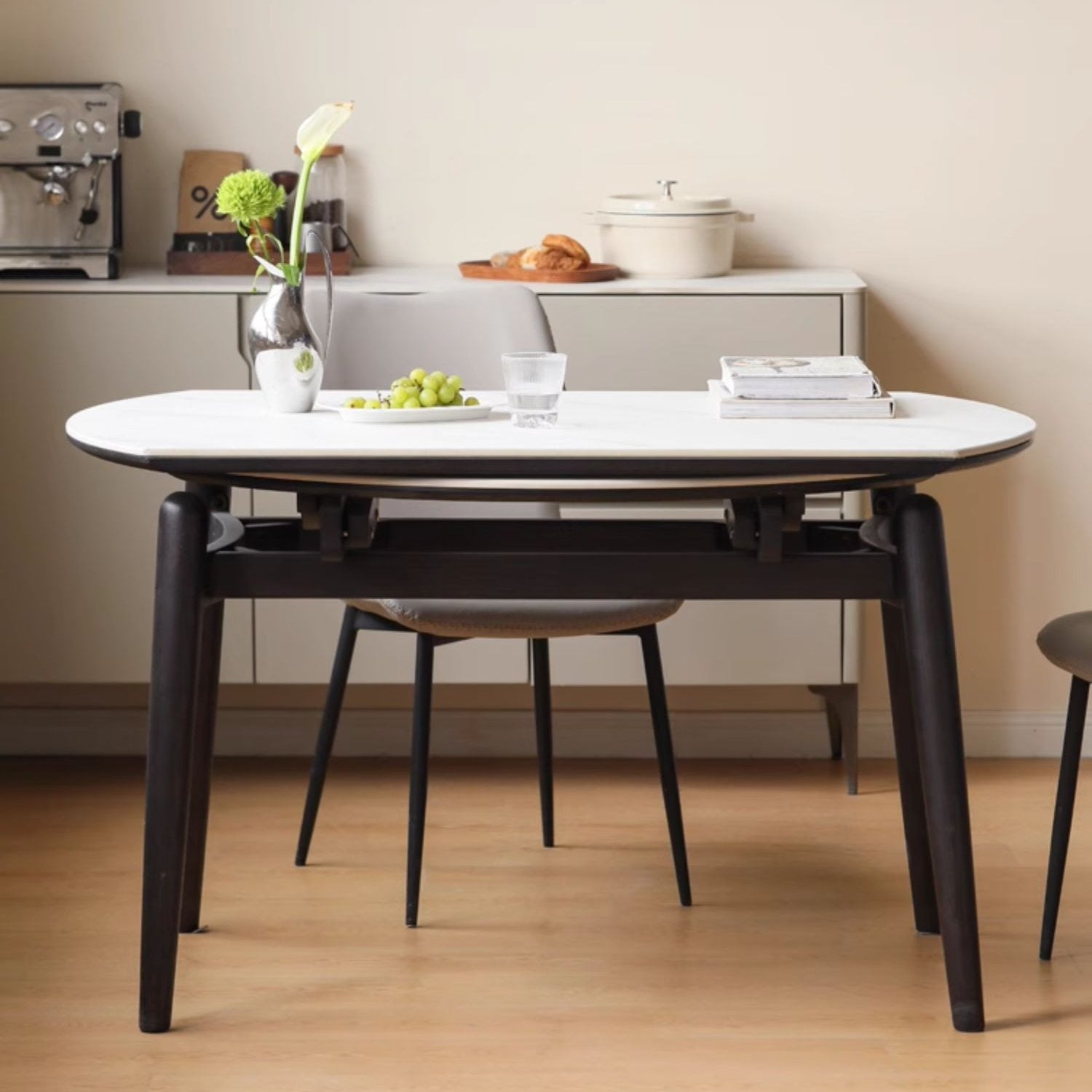 Solid Oak Wood Extendable Dining Table - Light Luxury Retractable Rock Design for Kitchen, Dining Room & Small Spaces