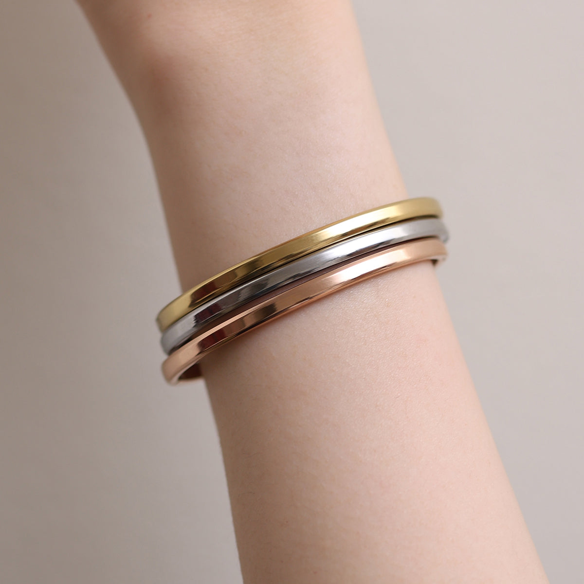 Elegant Thin Minimalist Bangle Bracelet for Women - Stackable Dainty Gold & Silver Bangles for Everyday Wear, Layering & Gifting