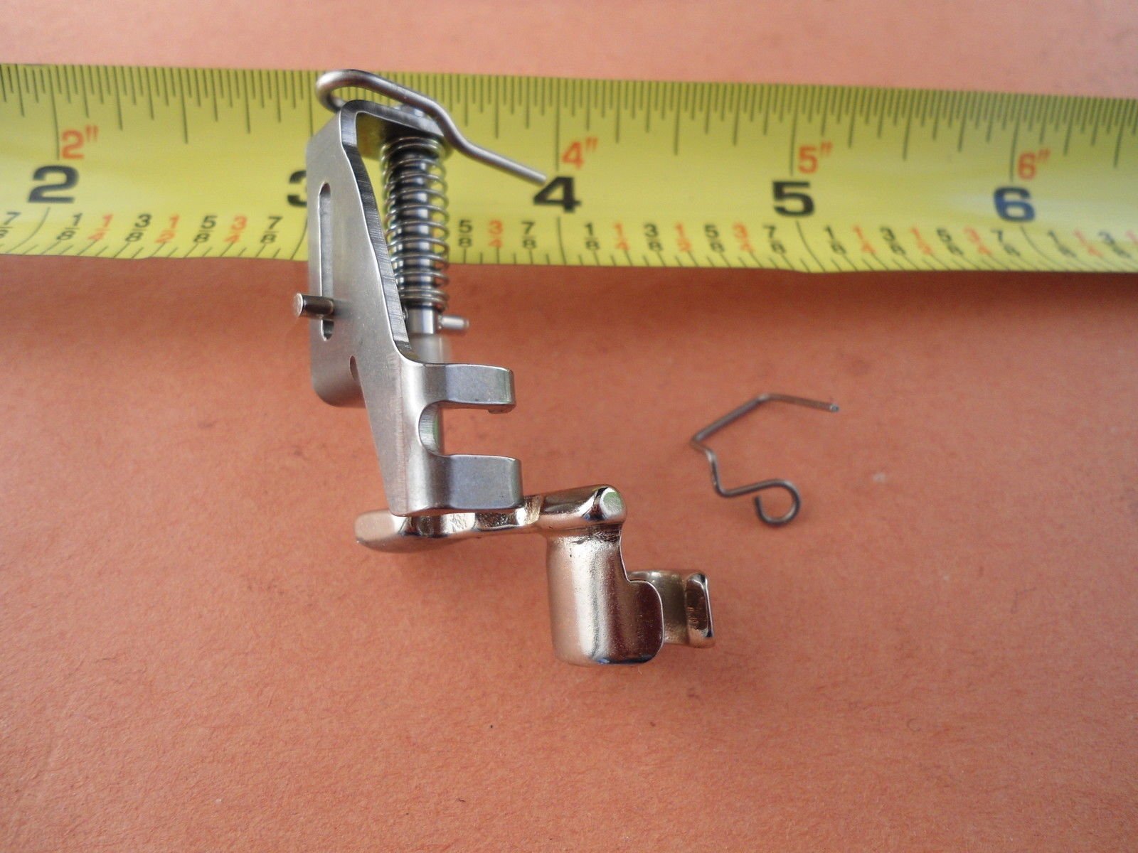 Free Motion Darning Foot for Low Shank Sewing Machines - Perfect for Quilting, Embroidery & Fabric Darning | Compatible with Most Domestic Sewing Machines | Ideal for DIY Crafts, Home Decor & Textile Projects