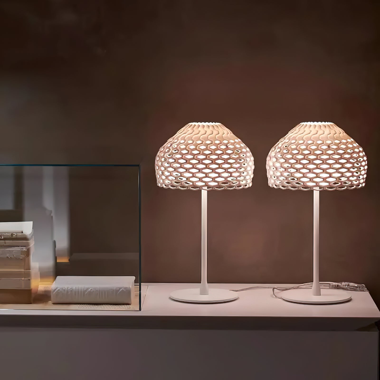 Stylish Armadillo Table Lamp - Modern LED Desk Light for Bedroom, Living Room & Office - Perfect for Reading, Working & Decor