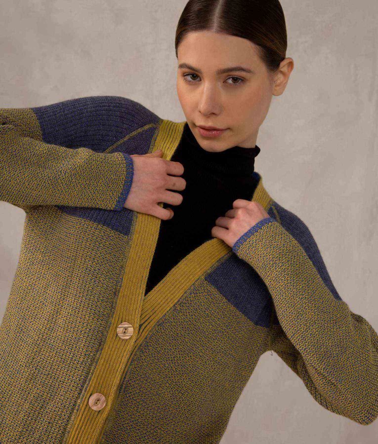 Soft & Cozy Baby Alpaca Reversible Ribbed Cardigan for Women - Winter Warm Knit Sweater for Casual Outfits & Layering