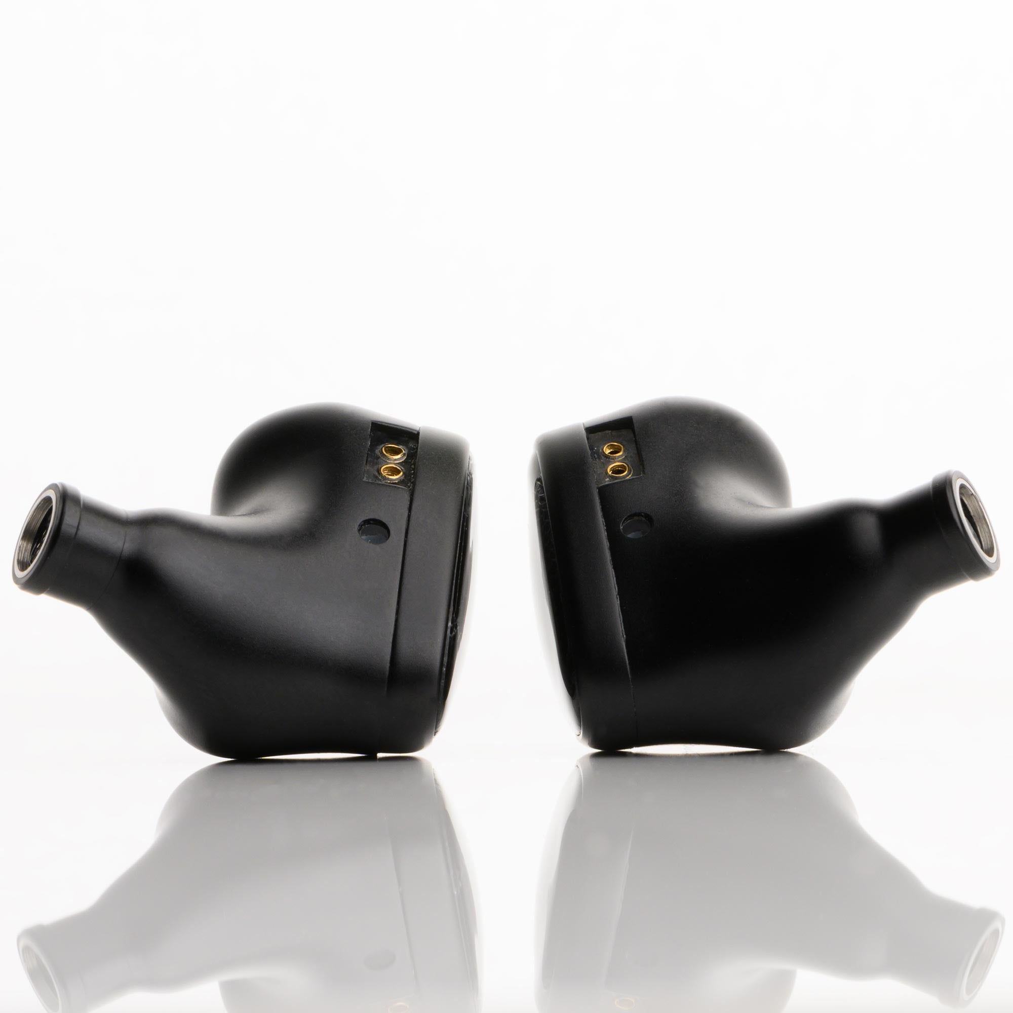 Noble Audio Onyx Universal Fit In-Ear Monitors - Premium HiFi Earphones with Noise Isolation for Audiophiles, Musicians & Travelers | Perfect for Studio Recording, Live Performances & Commuting