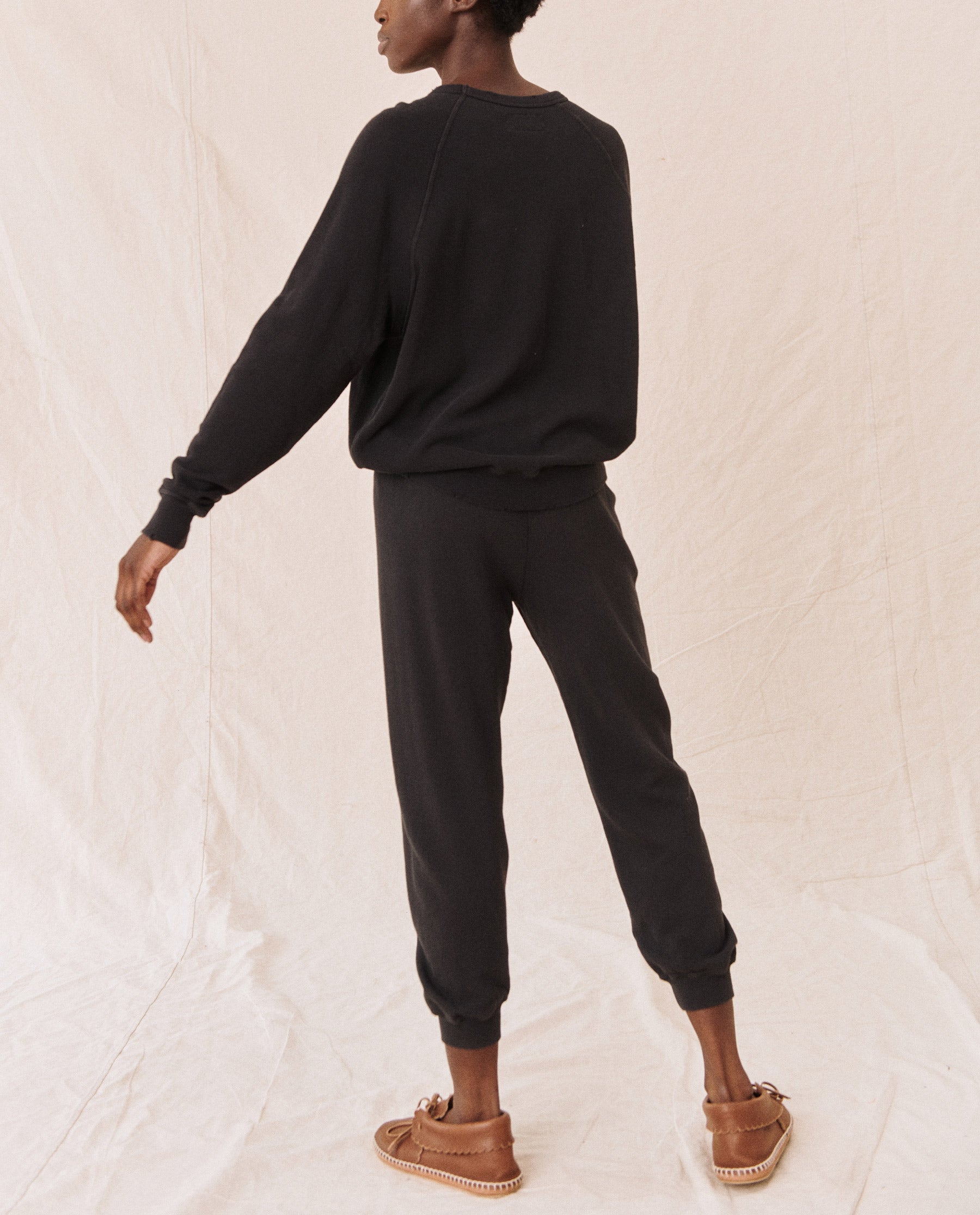 Cropped Sweatpants for Women - Solid Almost Black Color | Comfortable Lounge Pants for Yoga, Running & Casual Wear