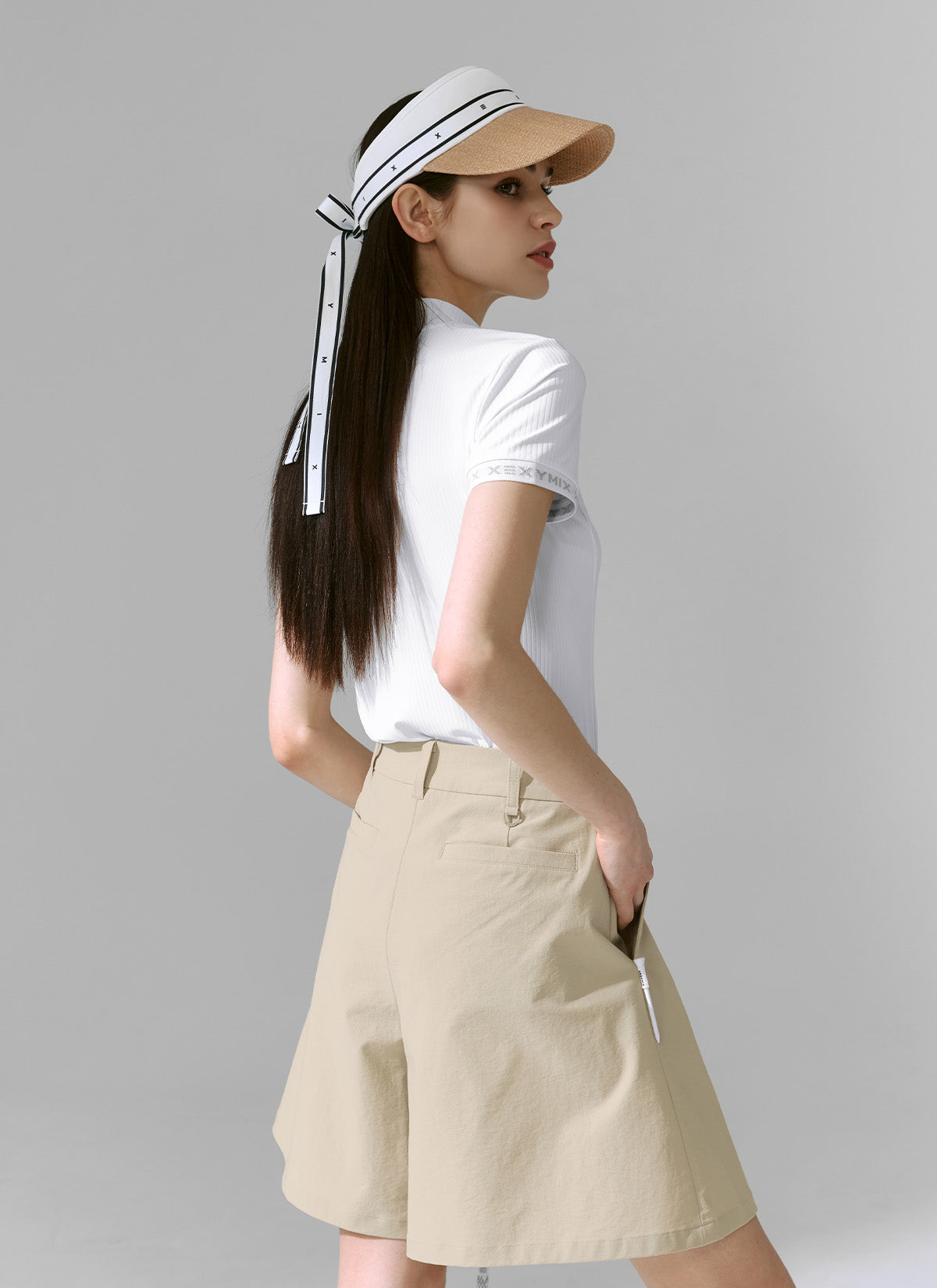 Stylish Pleated Bermuda Shorts for Men & Women - Comfortable Casual & Summer Wear - Perfect for Beach, Travel & Outdoor Activities