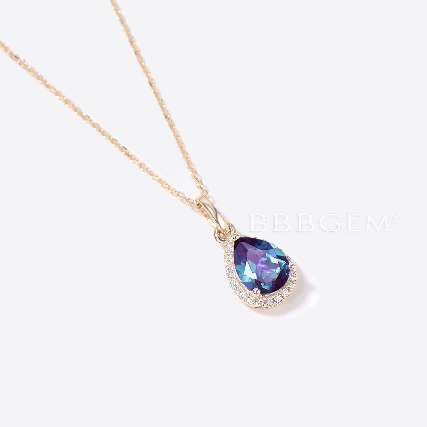 Exquisite Pear-Shaped Alexandrite & Halo Moissanite Pendant Necklace | Color-Changing Gemstone Jewelry for Women | Perfect for Anniversaries, Birthdays & Special Occasions
