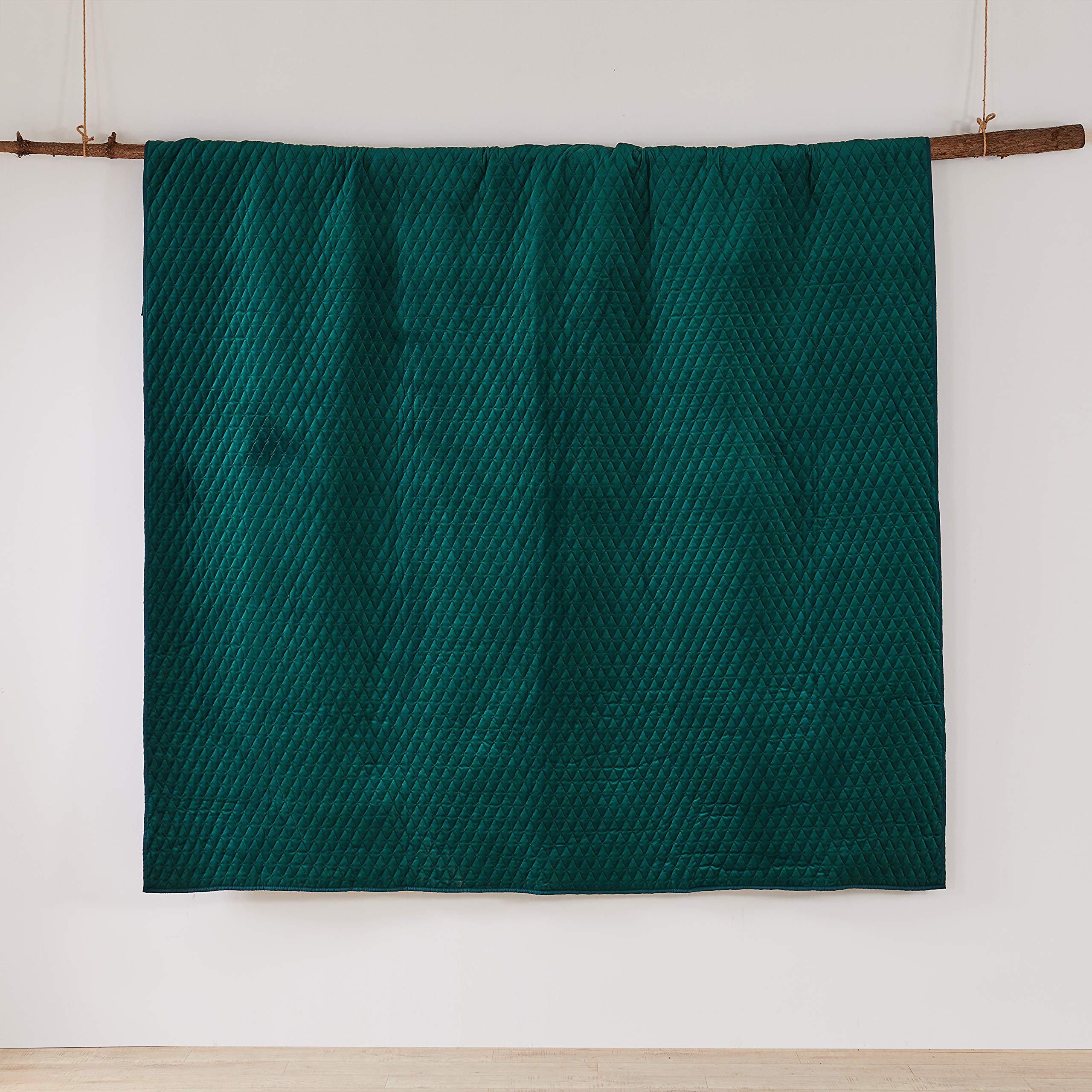 Levtex Home Empire King/Cal King Velvet Quilt - Emerald Green Diamond Quilting Bedspread (106