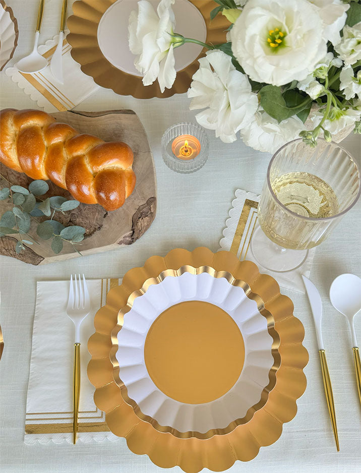 Elegant Gold and White Table Setting for Weddings, Parties & Formal Dining - Premium Dinnerware Set for Special Occasions