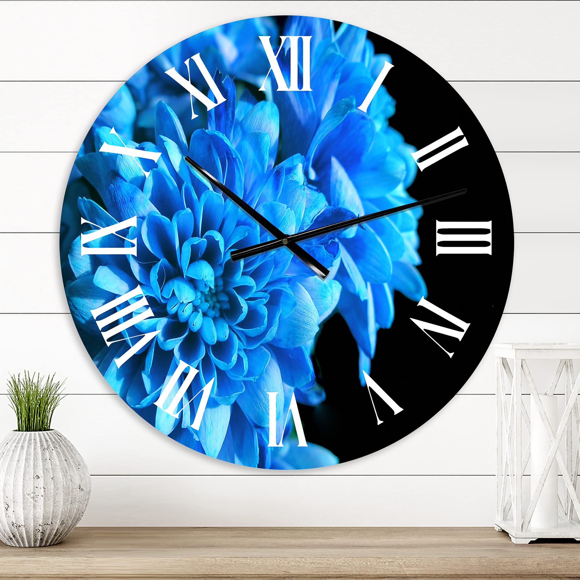 DesignQ Traditional Wall Clock - Blue Floral Detail on Black Background, Large Decorative Clock for Living Room, Bedroom, Office | Perfect for Home Decor & Gift Giving