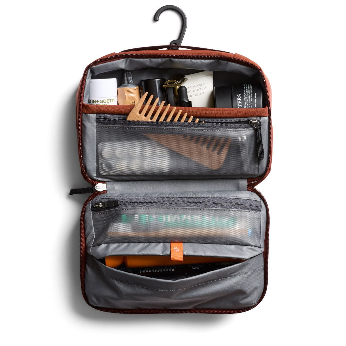 Bellroy Premium Hanging Toiletry Bag for Travel - Water-Resistant Organizer with Multiple Pockets for Toiletries, Cosmetics & Shaving Essentials - Perfect for Camping, Gym & Business Trips