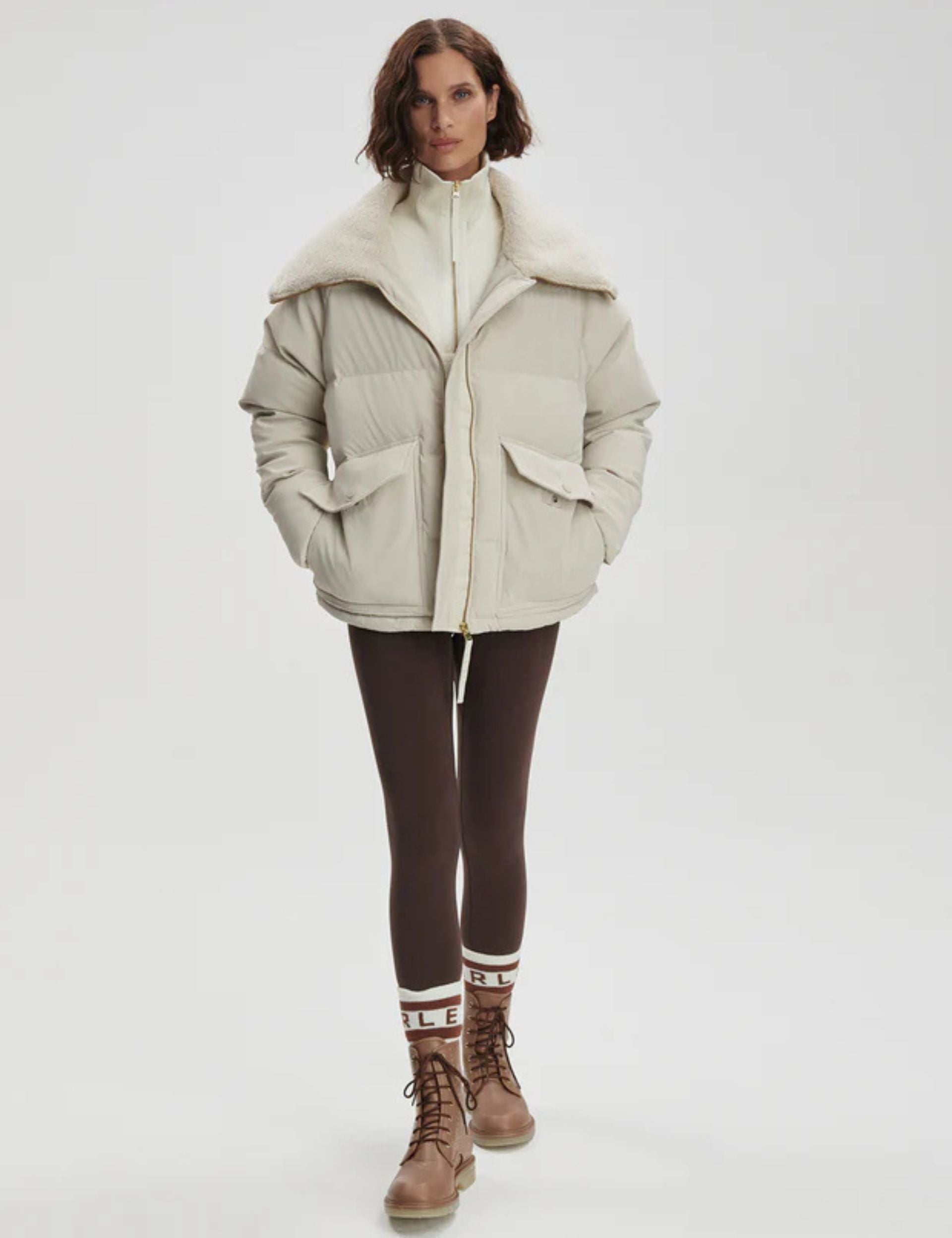 Roseville Down Jacket for Women - Lightweight Warm Winter Coat with Hood, Water-Resistant & Windproof - Perfect for Cold Weather, Outdoor Activities & Travel