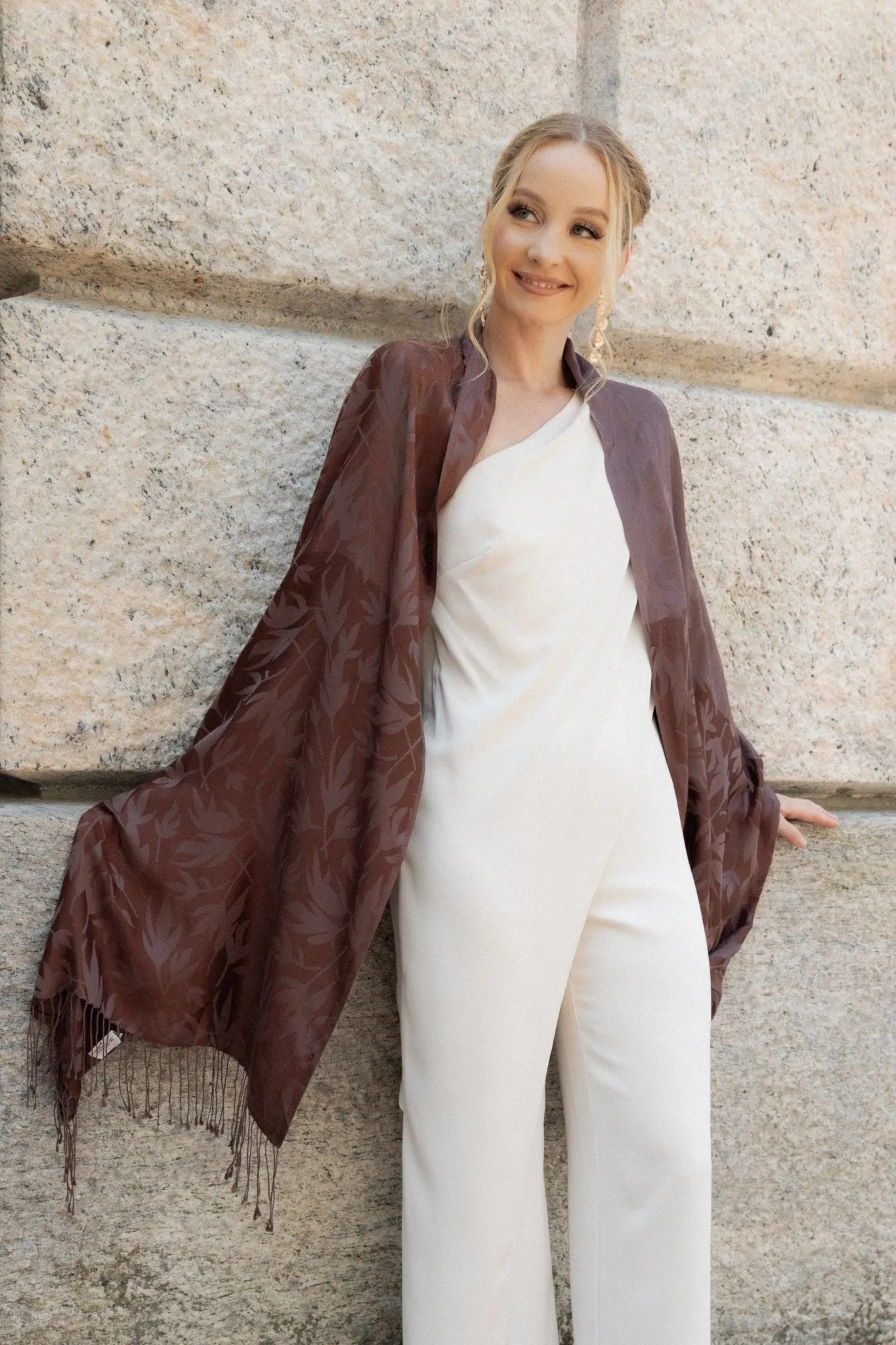 Elegant Leaf Silk Scarf for Women - Lightweight & Breathable Fashion Accessory - Perfect for Office, Party & Special Occasions