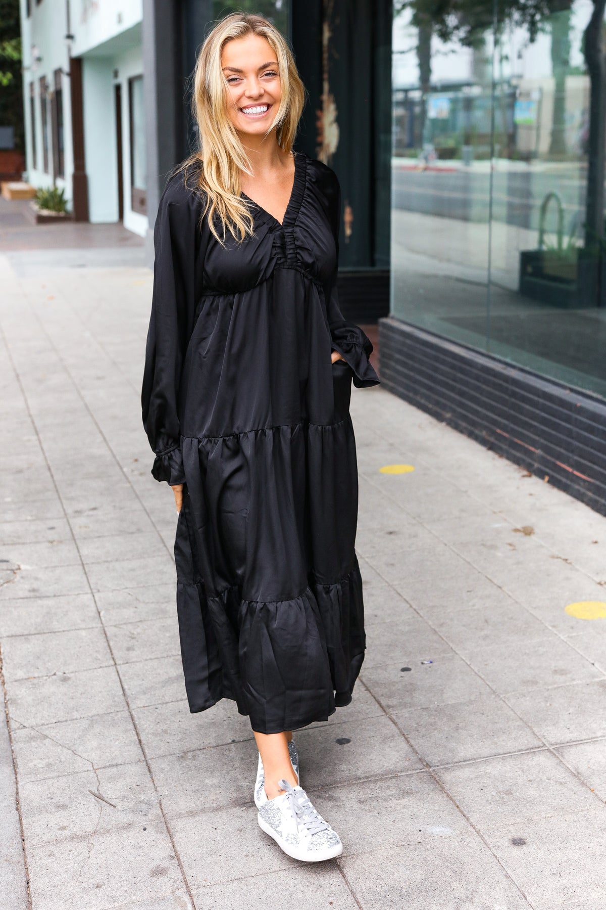Elegant Black Elastic V-Neck Tiered Satin Maxi Dress for Women - Perfect for Evening Parties, Weddings & Special Occasions
