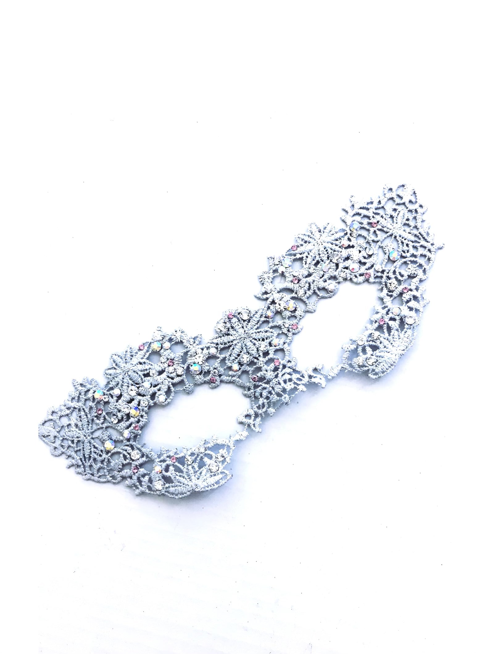 Elegant Silver Princess Lace Mask for Women - Perfect for Weddings, Balls & Special Occasions