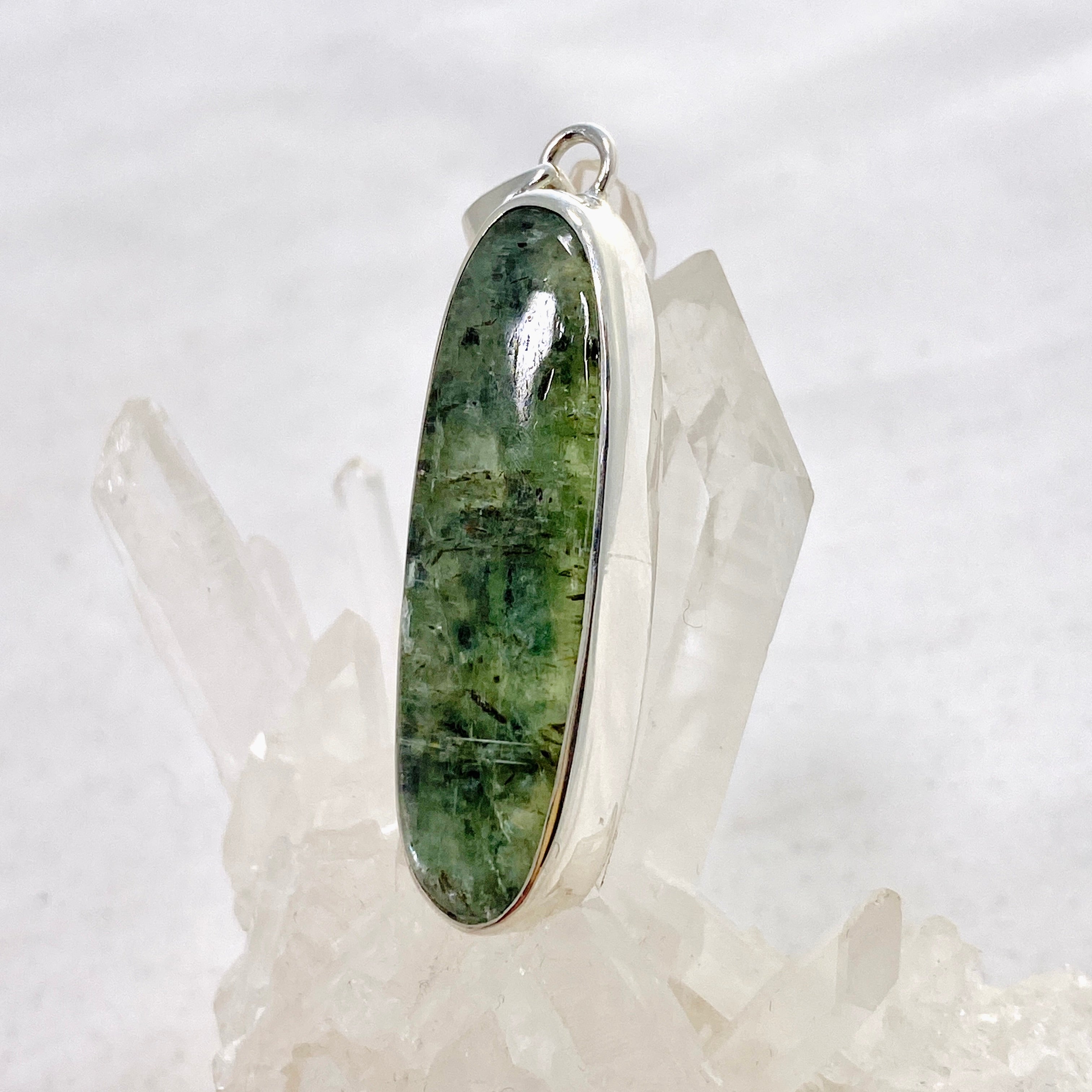 Natural Green Kyanite Oval Cabochon Pendant Necklace - Healing Crystal Jewelry for Meditation & Energy Balancing - KPGJ4630