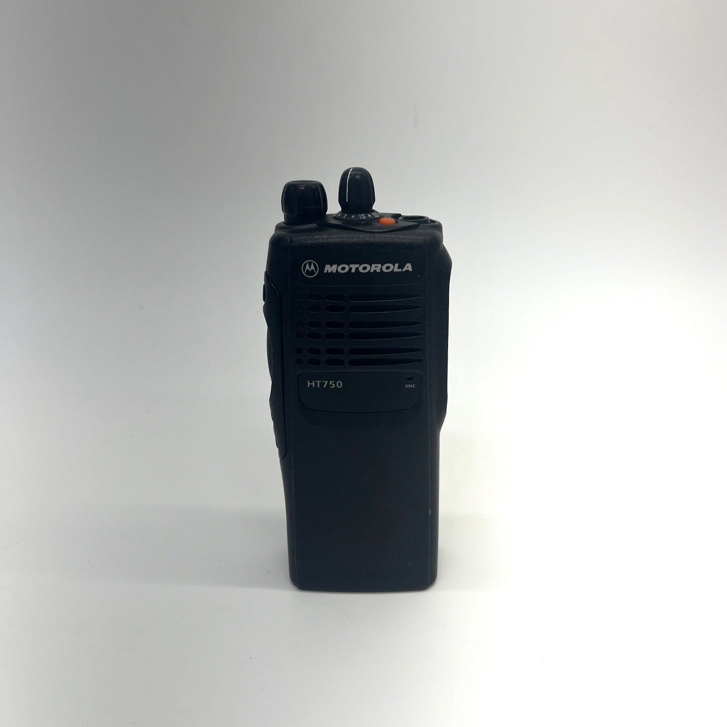 Motorola HT750 16-Channel UHF R1 Two-Way Portable Radio - Long Range Walkie Talkie for Construction, Warehouse & Outdoor Adventures