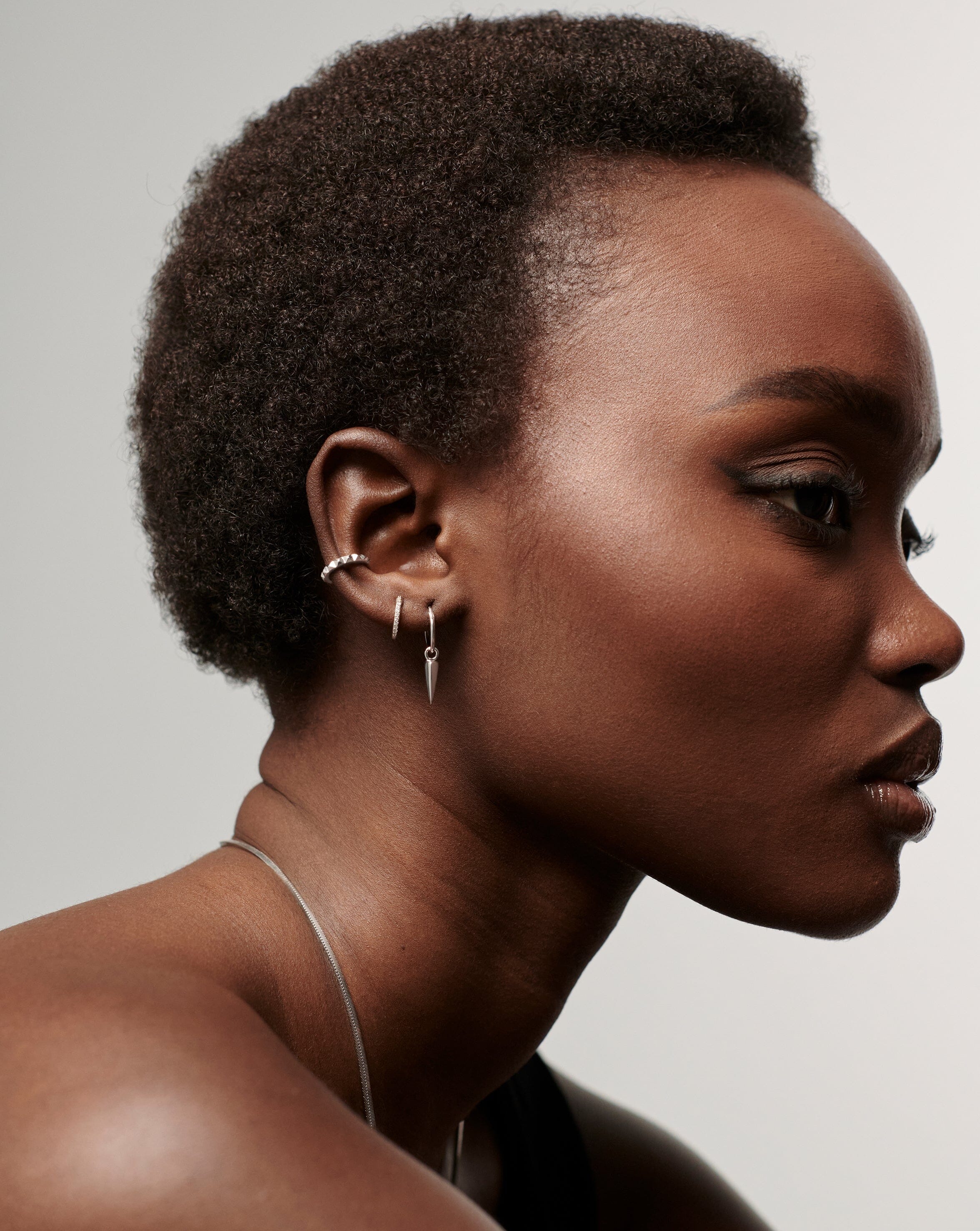 Mini Claw Charm Hoop Earrings for Women - Trendy Gold Plated Small Hoop Earrings - Perfect for Everyday Wear, Parties & Gifts