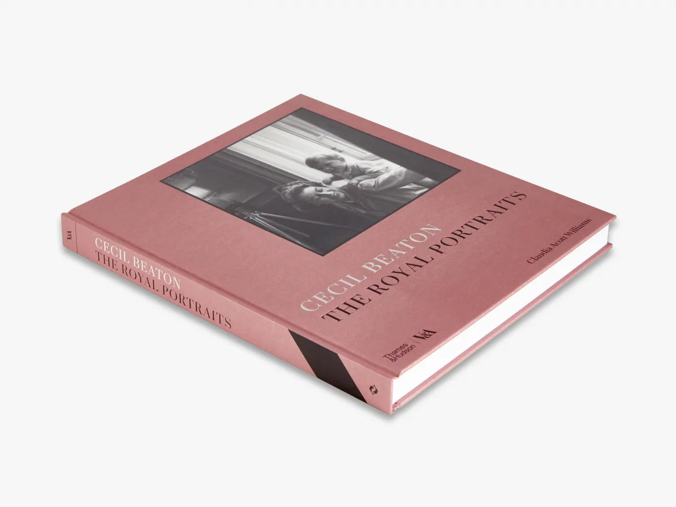 Cecil Beaton: The Royal Portraits Book | Victoria and Albert Museum Collection | Royal Photography & British Monarchy History | Perfect for Art Lovers & History Enthusiasts