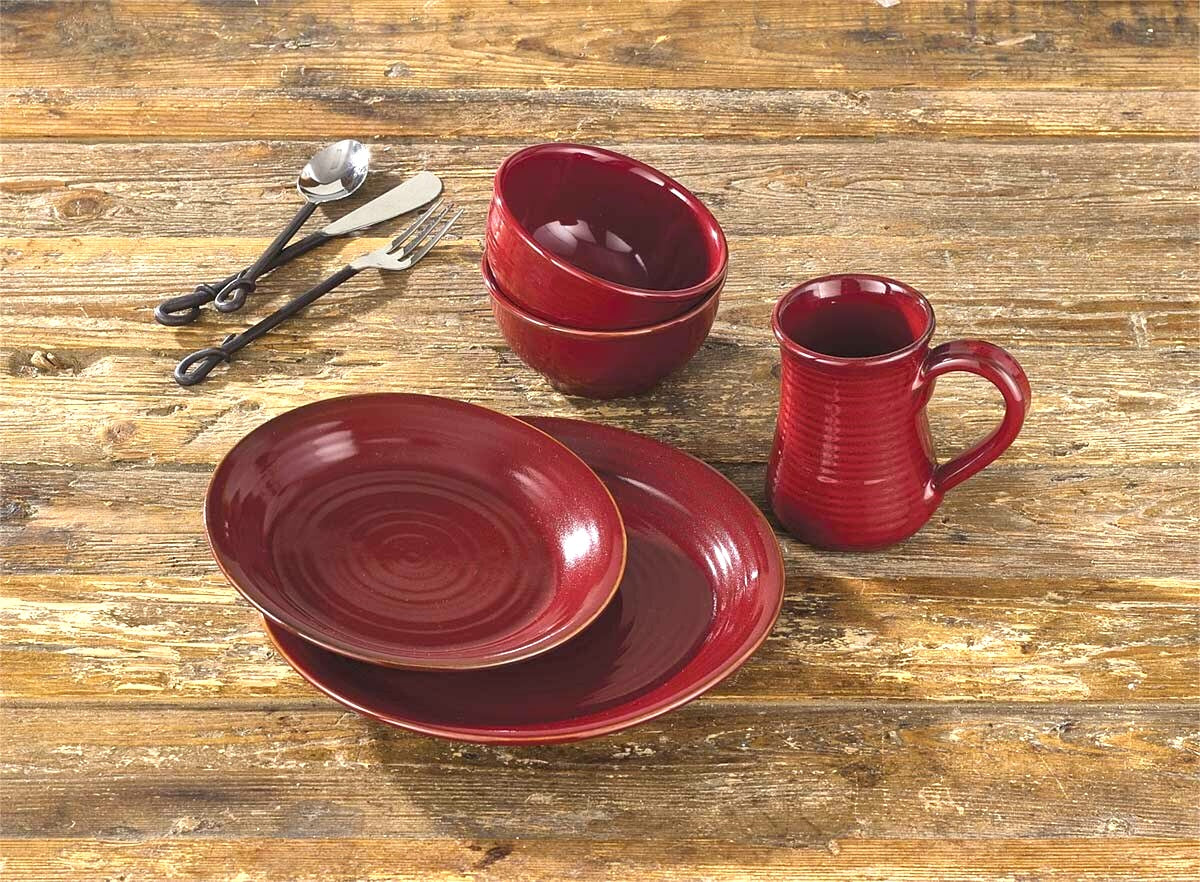Aspen Red Dinnerware Set - Elegant 16-Piece Porcelain Tableware for Formal Dining & Entertaining - Perfect for Holidays, Dinner Parties & Special Occasions