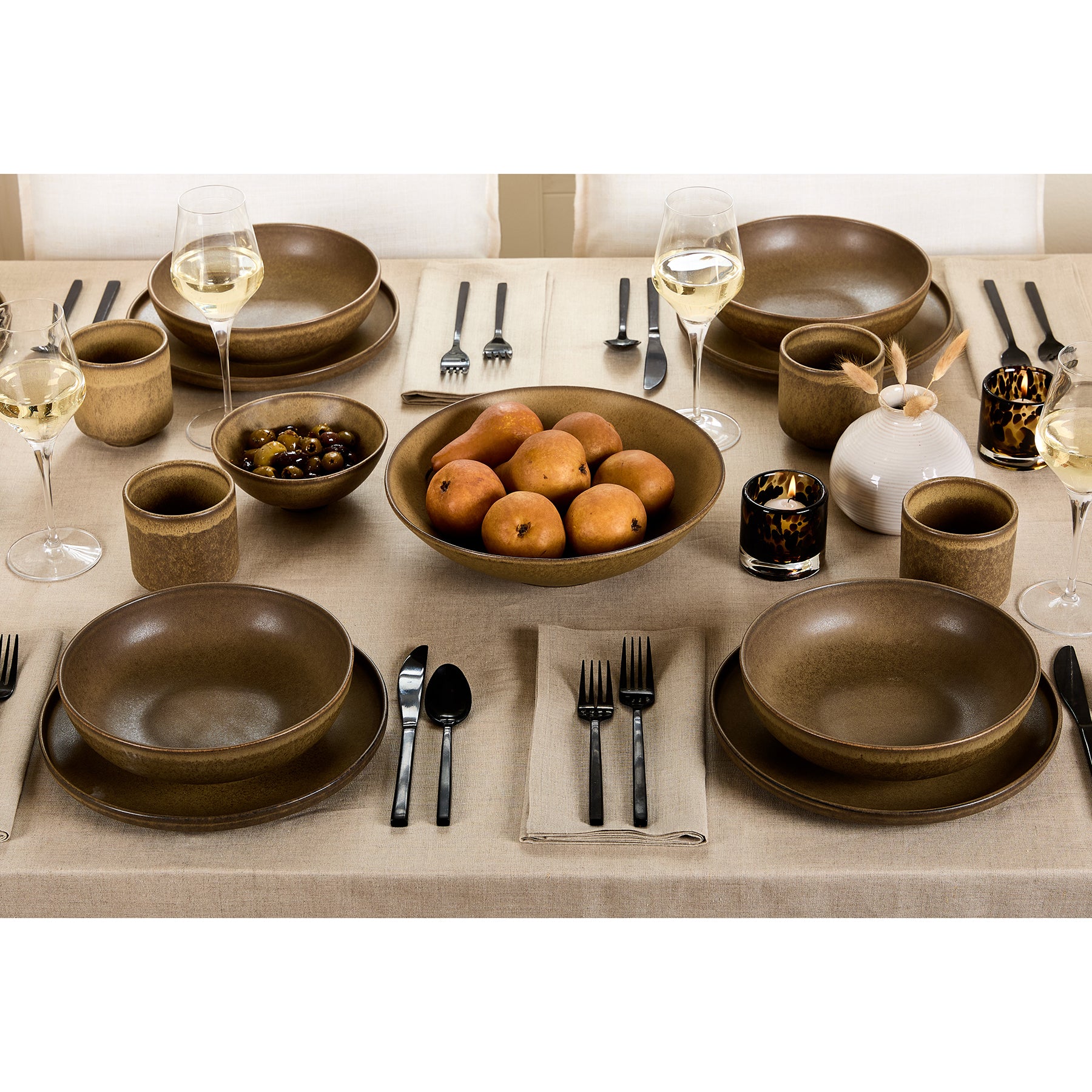 Fete Table Throw - Elegant & Durable Table Cover for Parties, Weddings & Events | Perfect for Indoor & Outdoor Celebrations