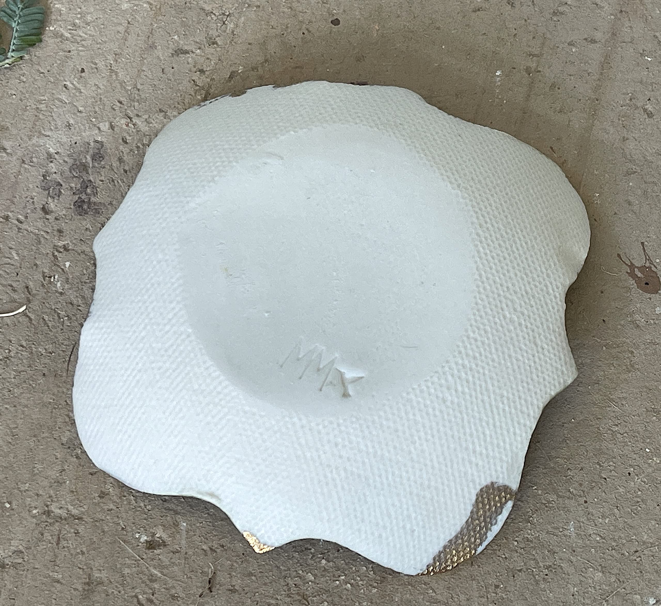 Handmade Celadon Green & Gold Peacock Ceramic Jewelry Dish Ring Holder - Perfect Gift for Women (Mom, Wife, Daughter, Sister, Girlfriend, Bride) - Ideal for Birthdays, Christmas, Anniversaries, Bridal Showers & Holidays - Elegant Jewelry Organizer for Dresser, Vanity & Nightstand
