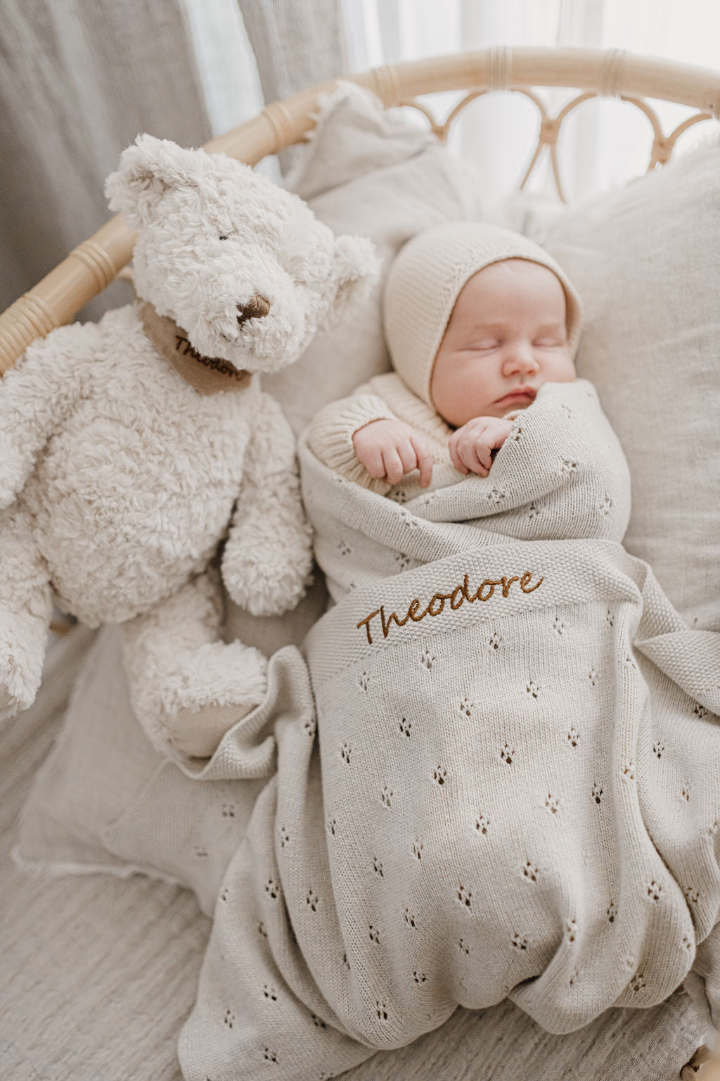 Freddy The Teddy Cream Plush Bear - Soft & Cuddly Stuffed Animal Toy for Kids, Babies & Adults | Perfect for Gifts, Nursery Decor & Comfort