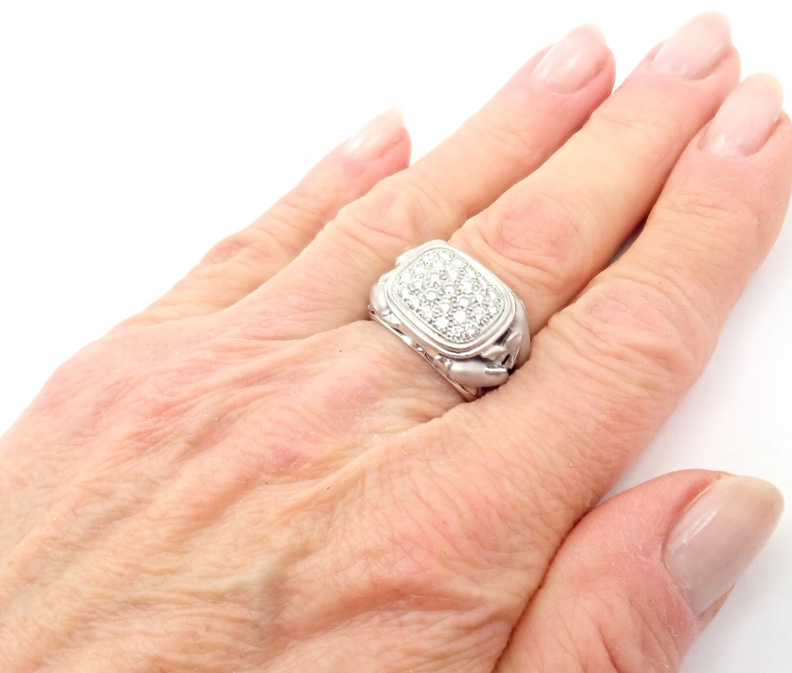 Authentic Carrera Y Carrera Dolphin Motif 18k White Gold Diamond Ring - Elegant Jewelry for Women, Perfect Gift for Anniversary, Wedding & Special Occasions