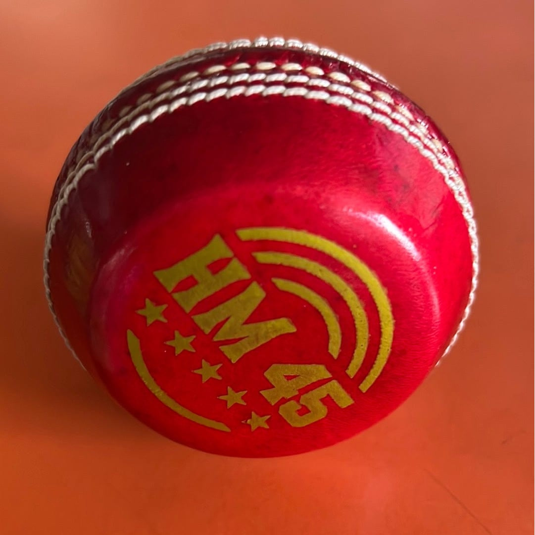 HM45 Seam Up Training Cricket Ball - Professional Practice Cricket Ball for Bowling & Batting Drills | Perfect for Cricket Training Sessions, Backyard Practice & Sports Coaching