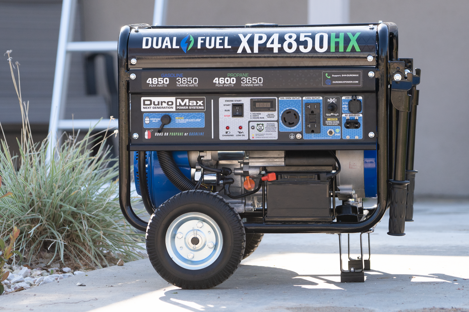 8500W Dual Fuel Portable Inverter Generator with CO Alert - Reliable Power for Camping, RV Trips & Emergency Backup