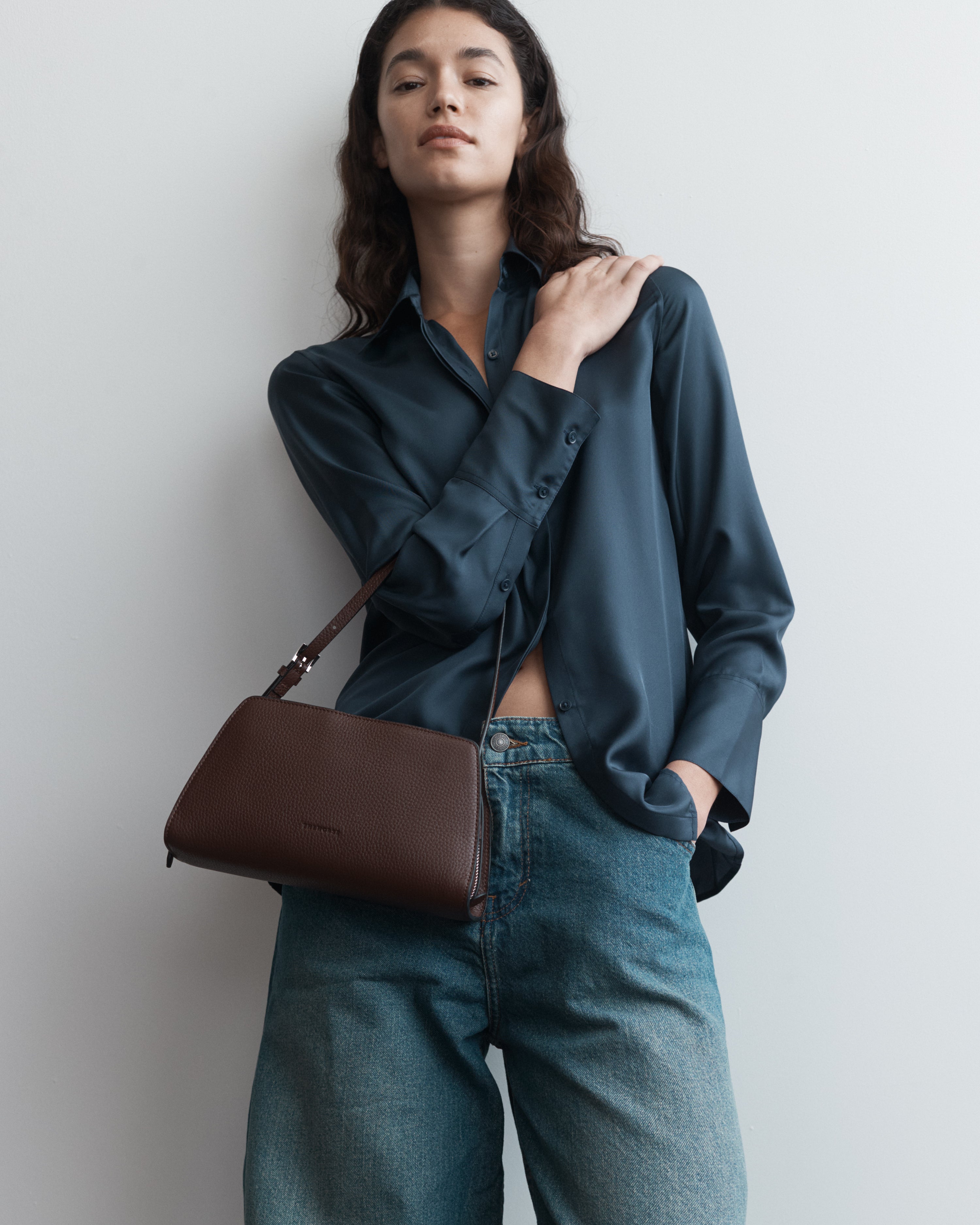 Clara Bag: Stylish and Durable Coffee-Themed Tote for Women - Perfect for Work, Travel, and Everyday Use