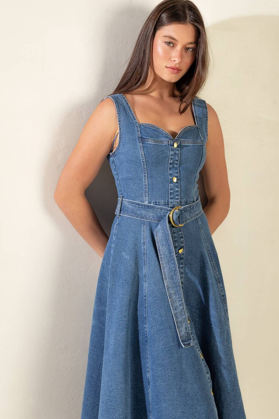 FRIDAY FEELS Sweetheart Denim Midi Dress - Women's Vintage Inspired Blue Jean Dress for Date Night & Casual Outings