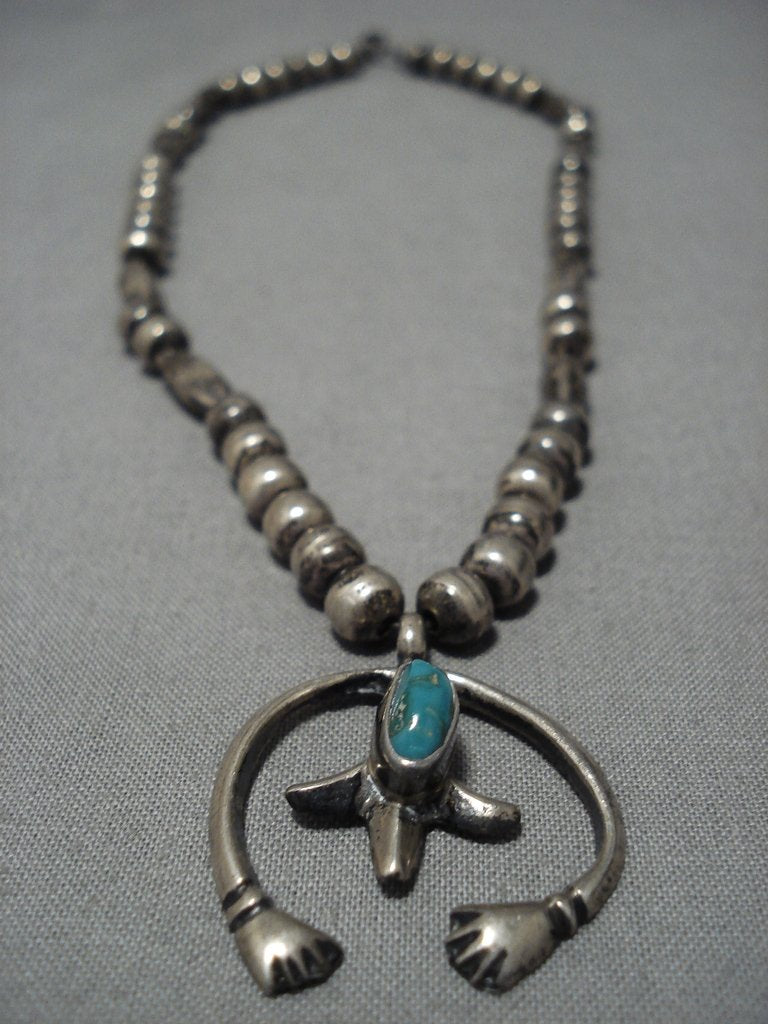 Vintage Navajo Turquoise Sterling Silver Necklace - Handmade Native American Jewelry for Women - Perfect for Boho, Southwest & Festival Fashion